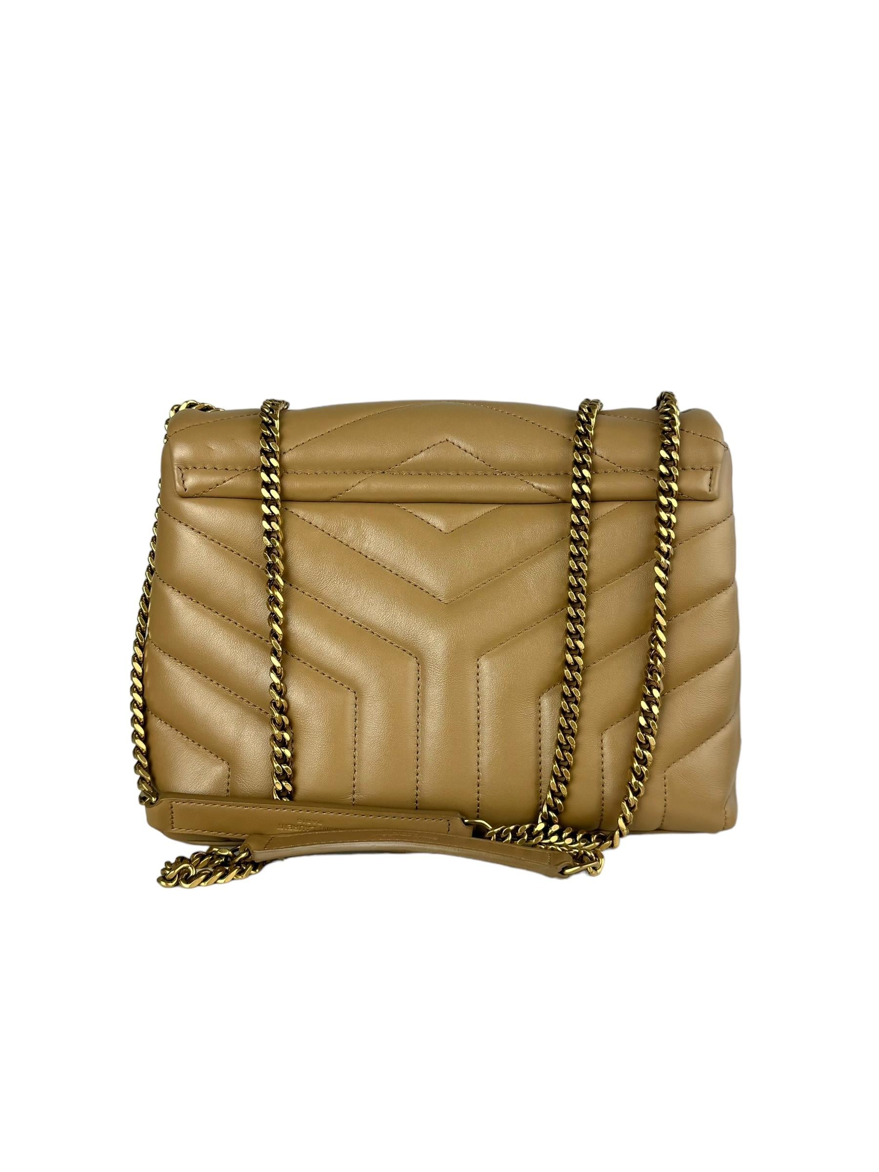 SAINT LAURENT SMALL LOULOU BAG