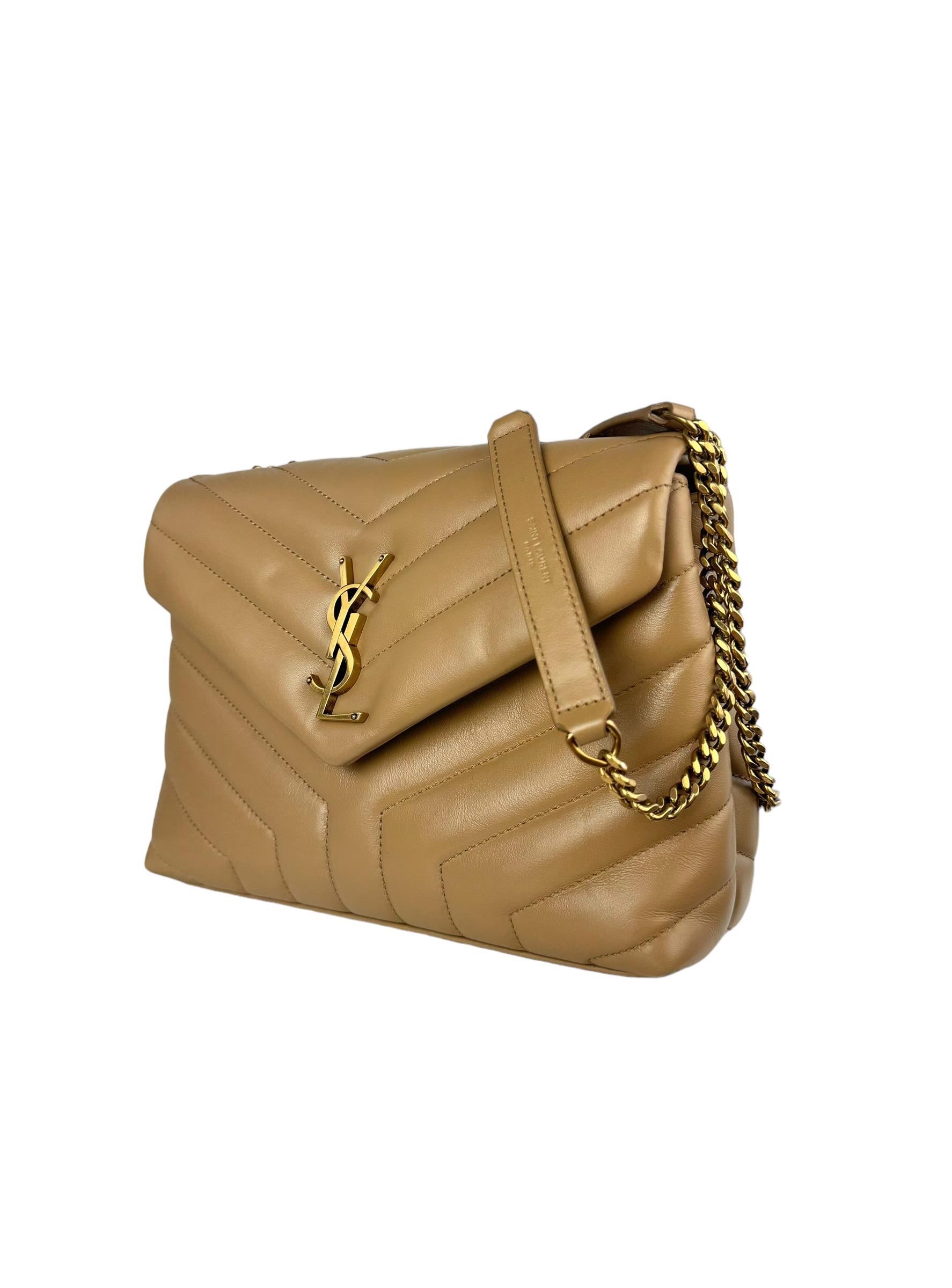 SAINT LAURENT SMALL LOULOU BAG