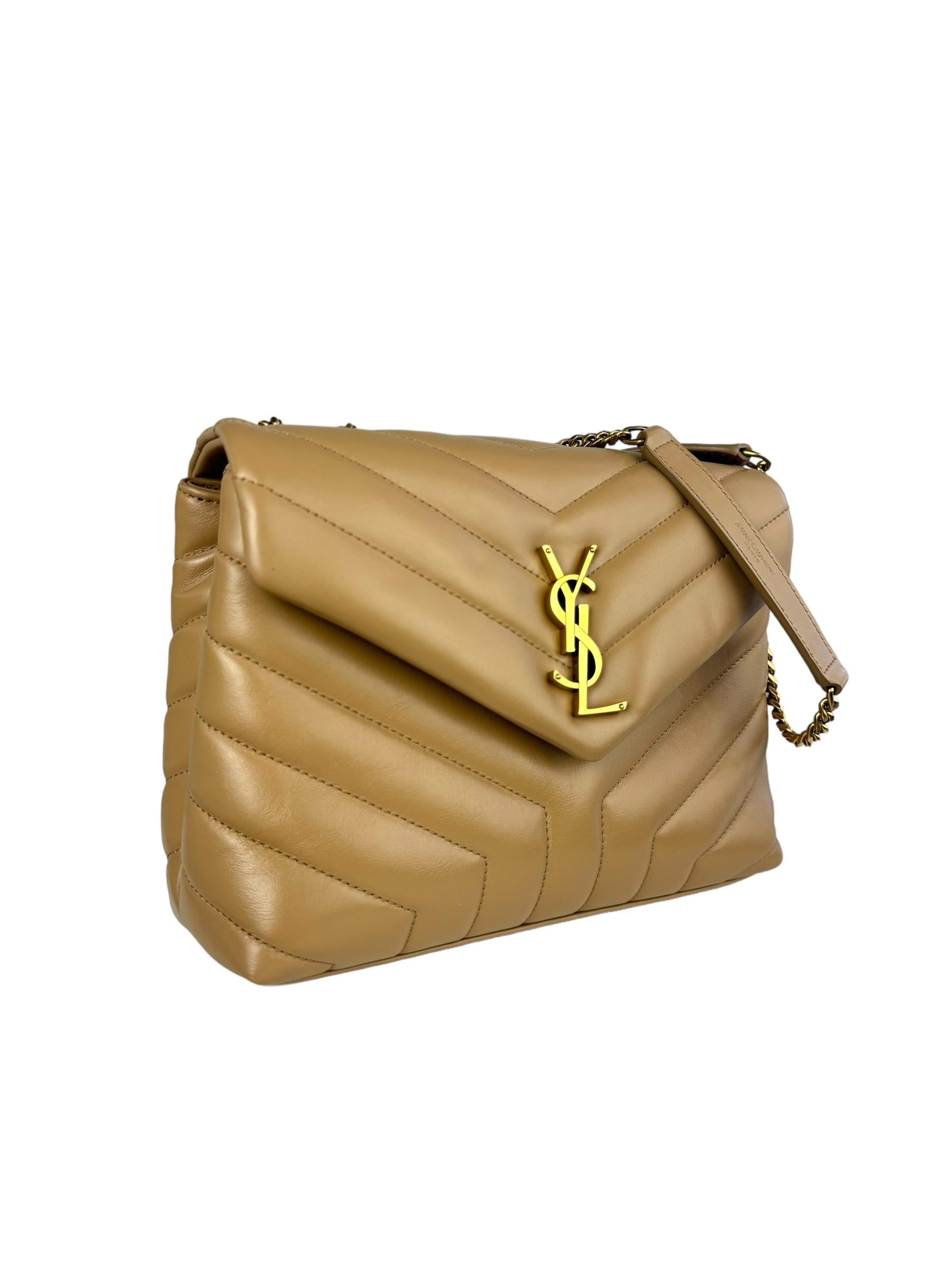 SAINT LAURENT SMALL LOULOU BAG