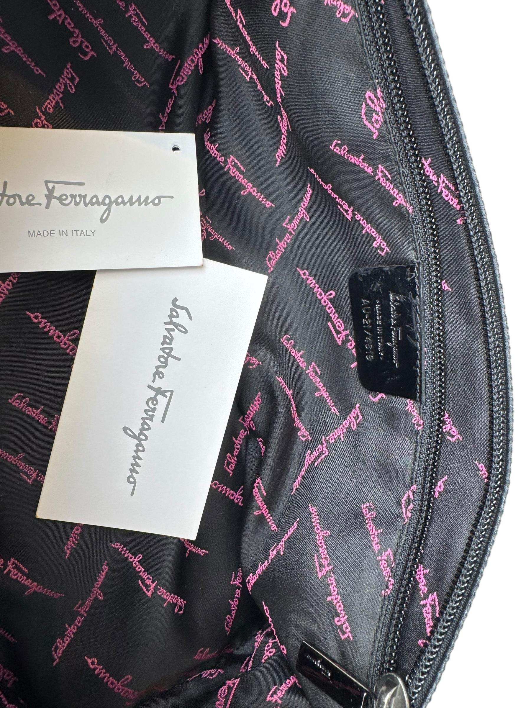 SALVATORE FERRAGAMO LEATHER SHOULDER BAG