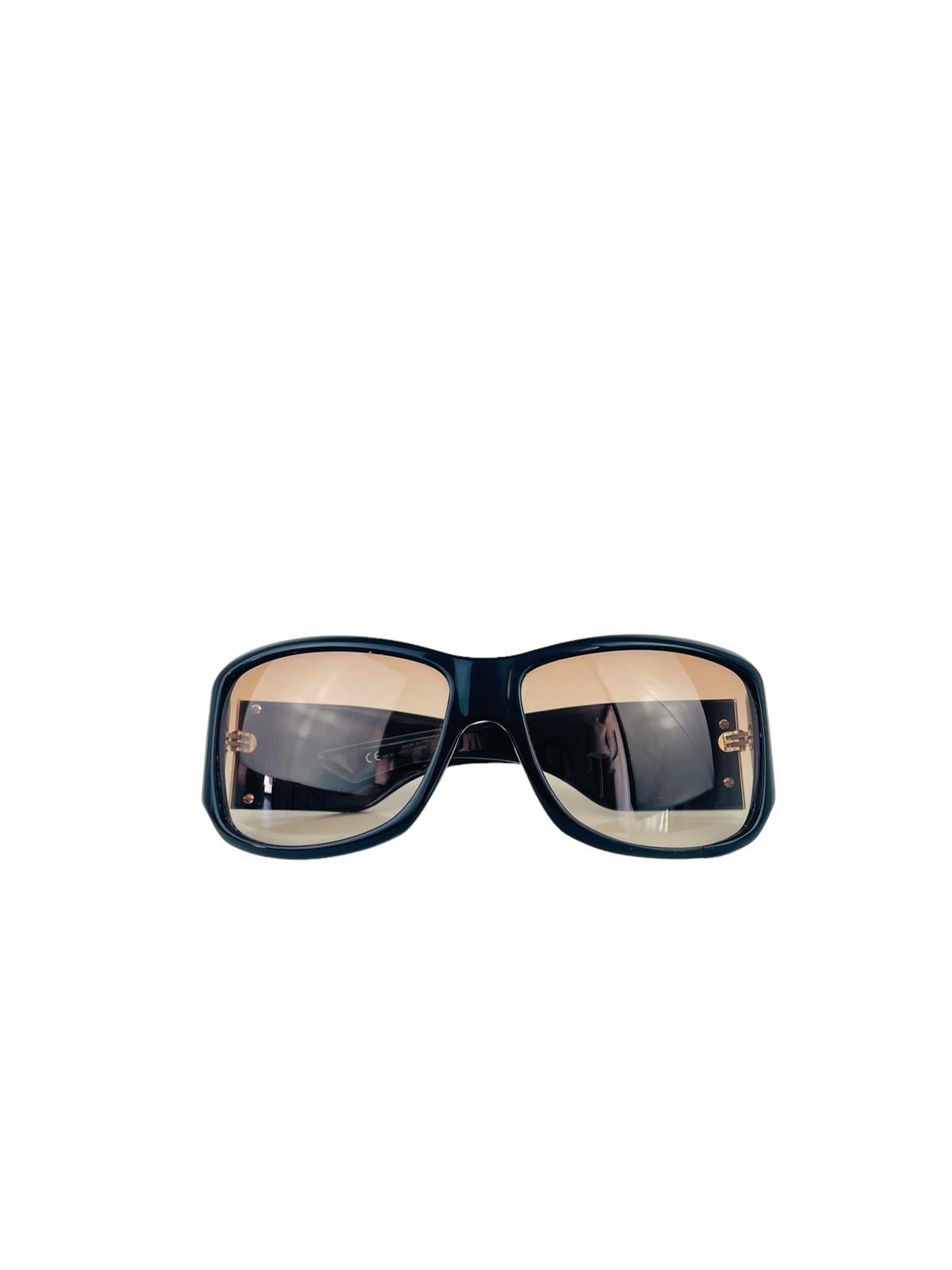SHADED SUNGLASSES