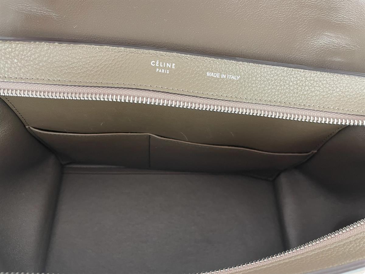 SMALL BEIGE TRAPEZ HANDBAG
