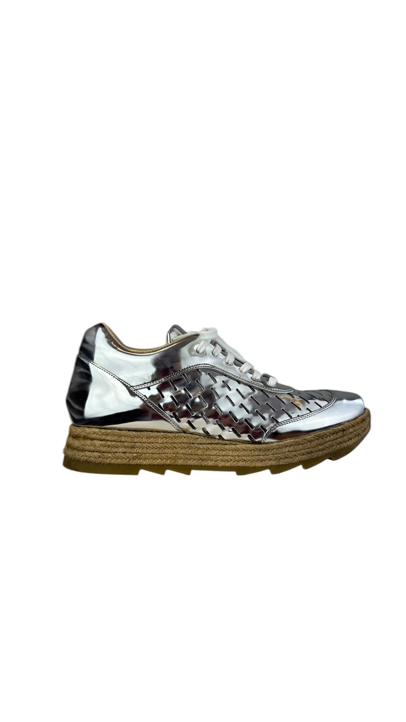 STELLA MCCARTNEY SILVER PATENT LEATHER SNEAKERS