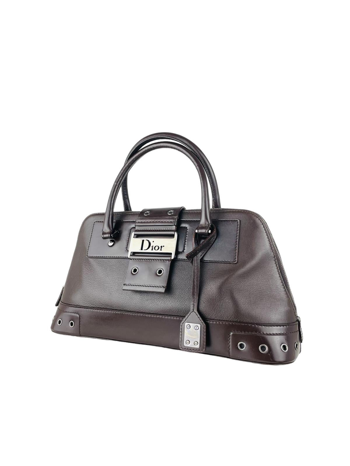 STREET CHIC SHOULDER BAG