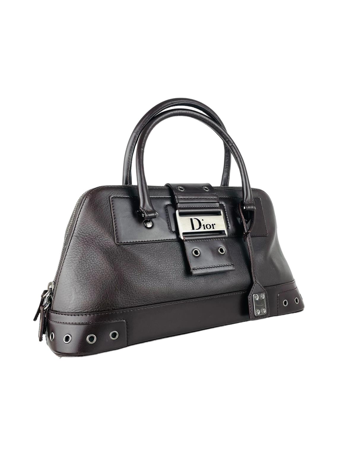 STREET CHIC SHOULDER BAG