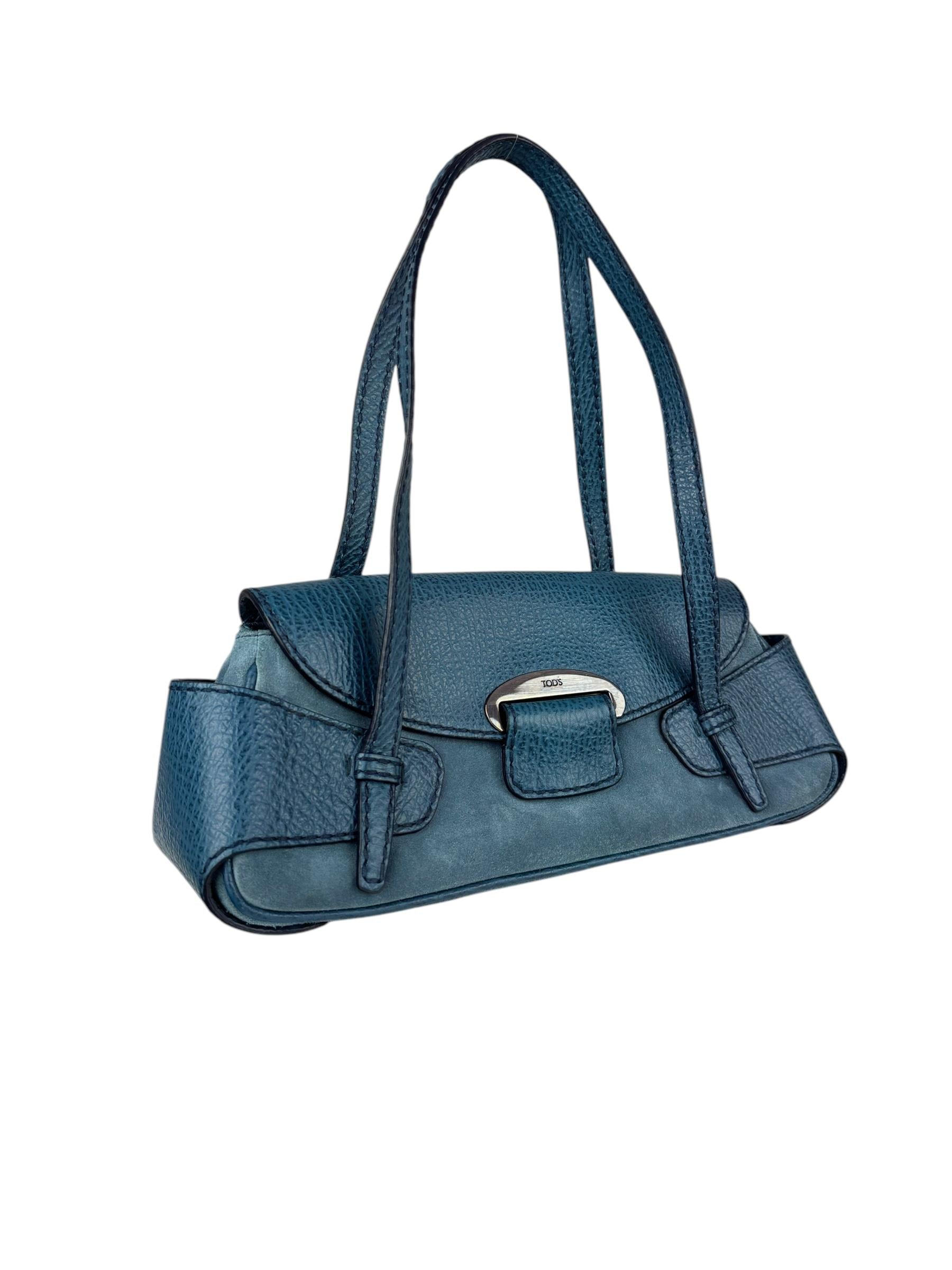 TOD'S BLUE LEATHER SHOULDER BAG