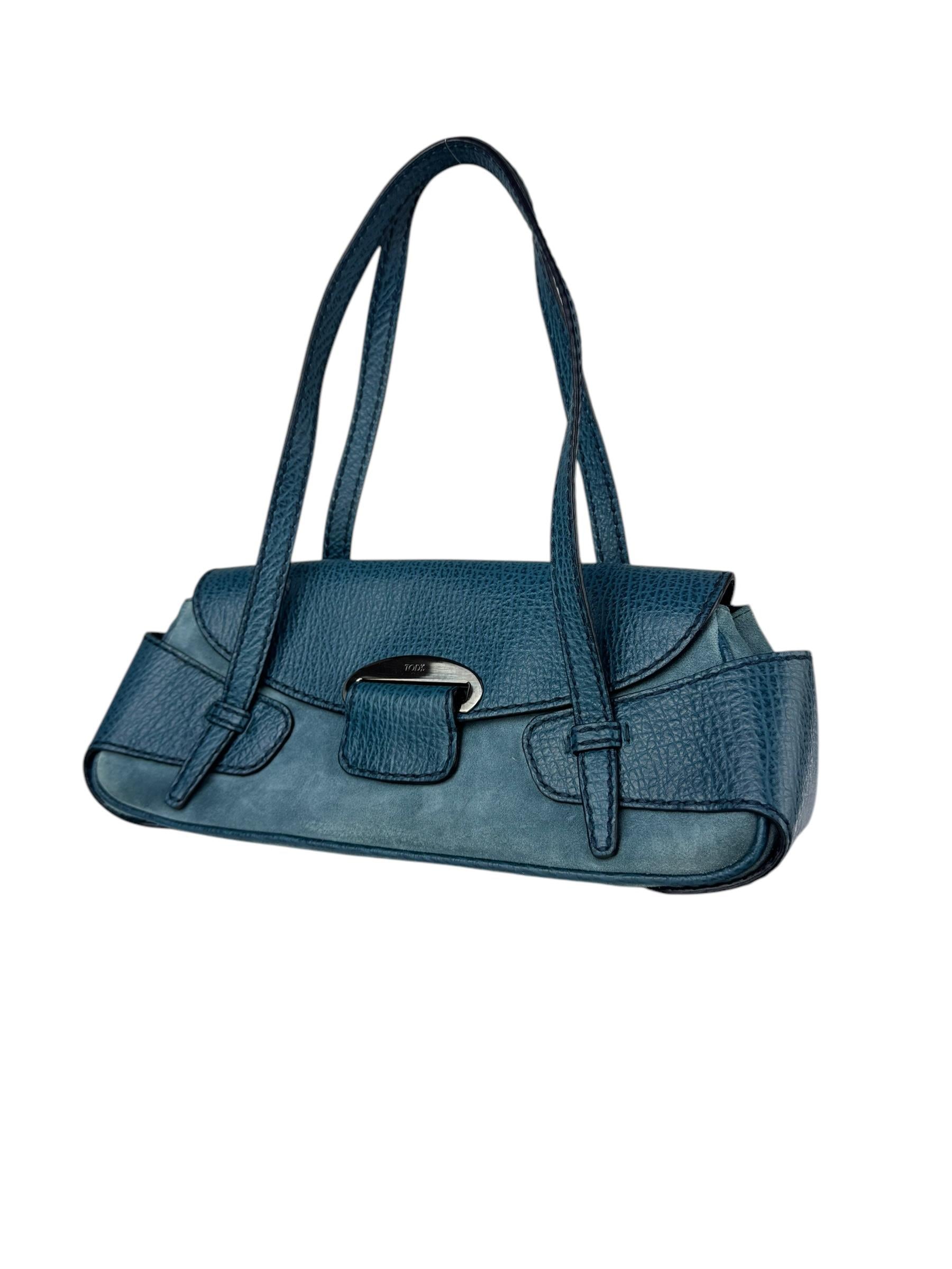 TOD'S BLUE LEATHER SHOULDER BAG