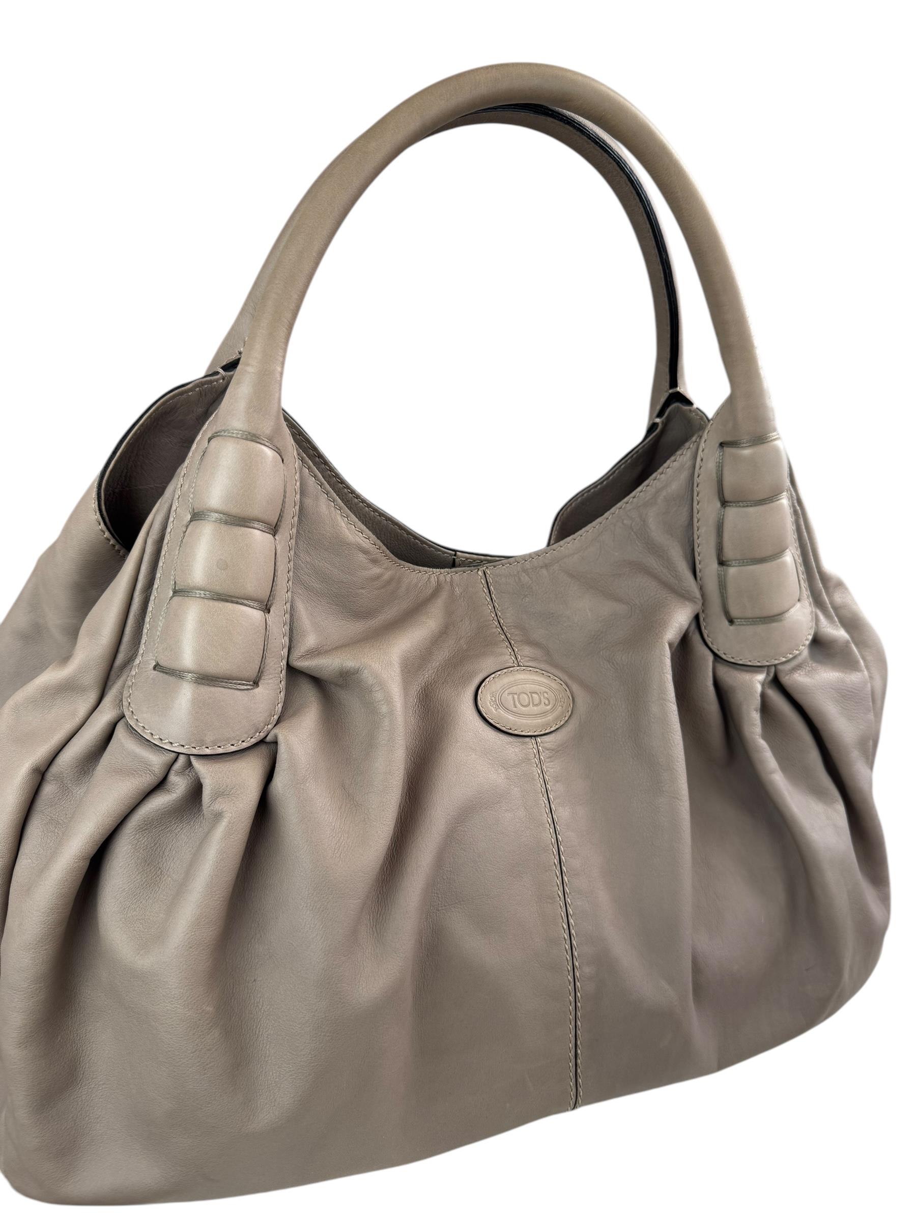 TOD'S MINK HOBO BAG