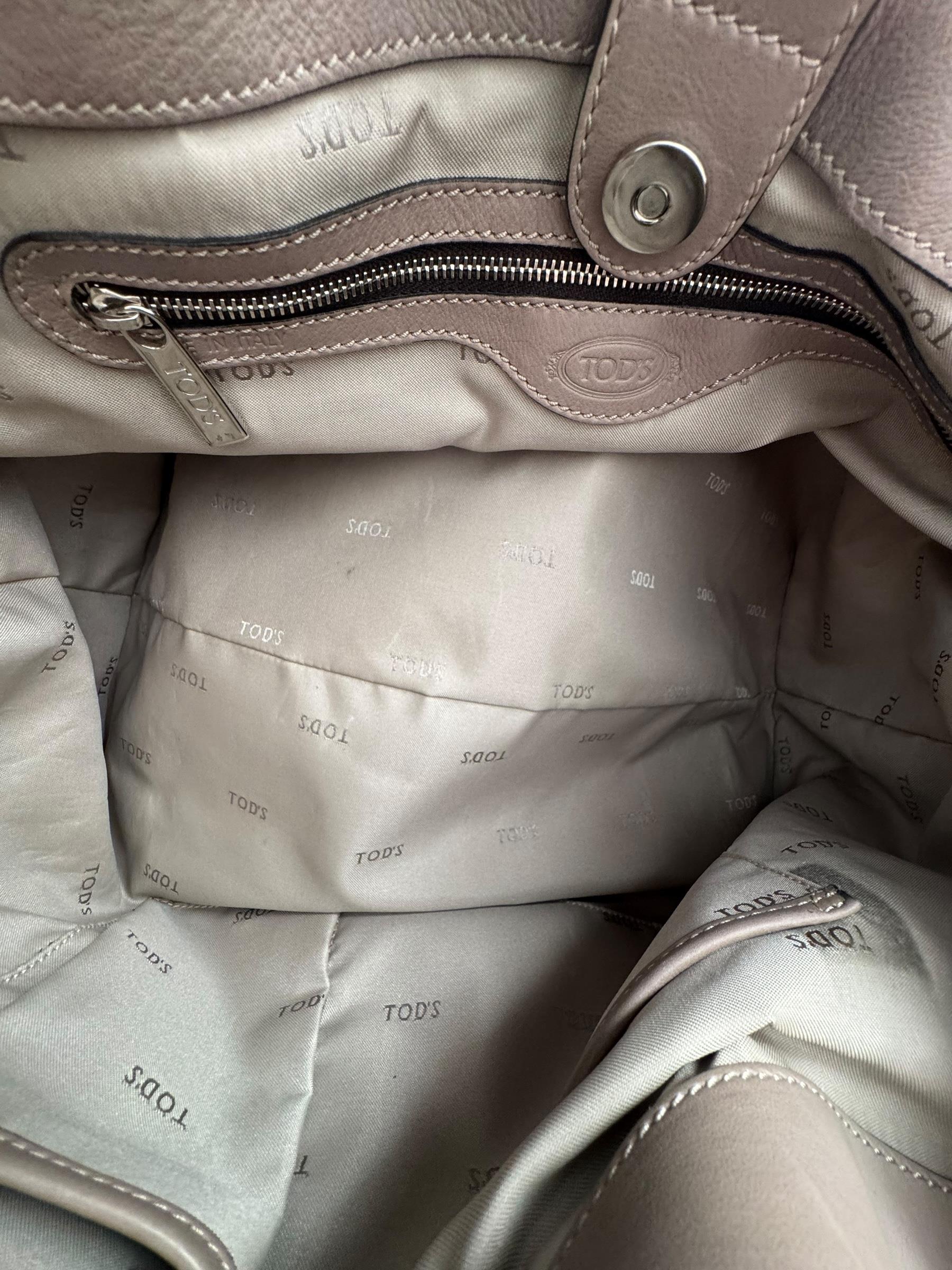 TOD'S MINK HOBO BAG