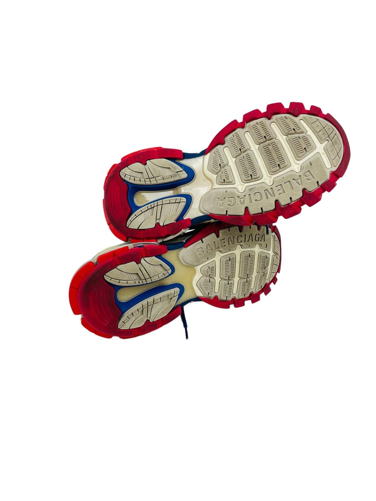TRACK 2 SNEAKERS