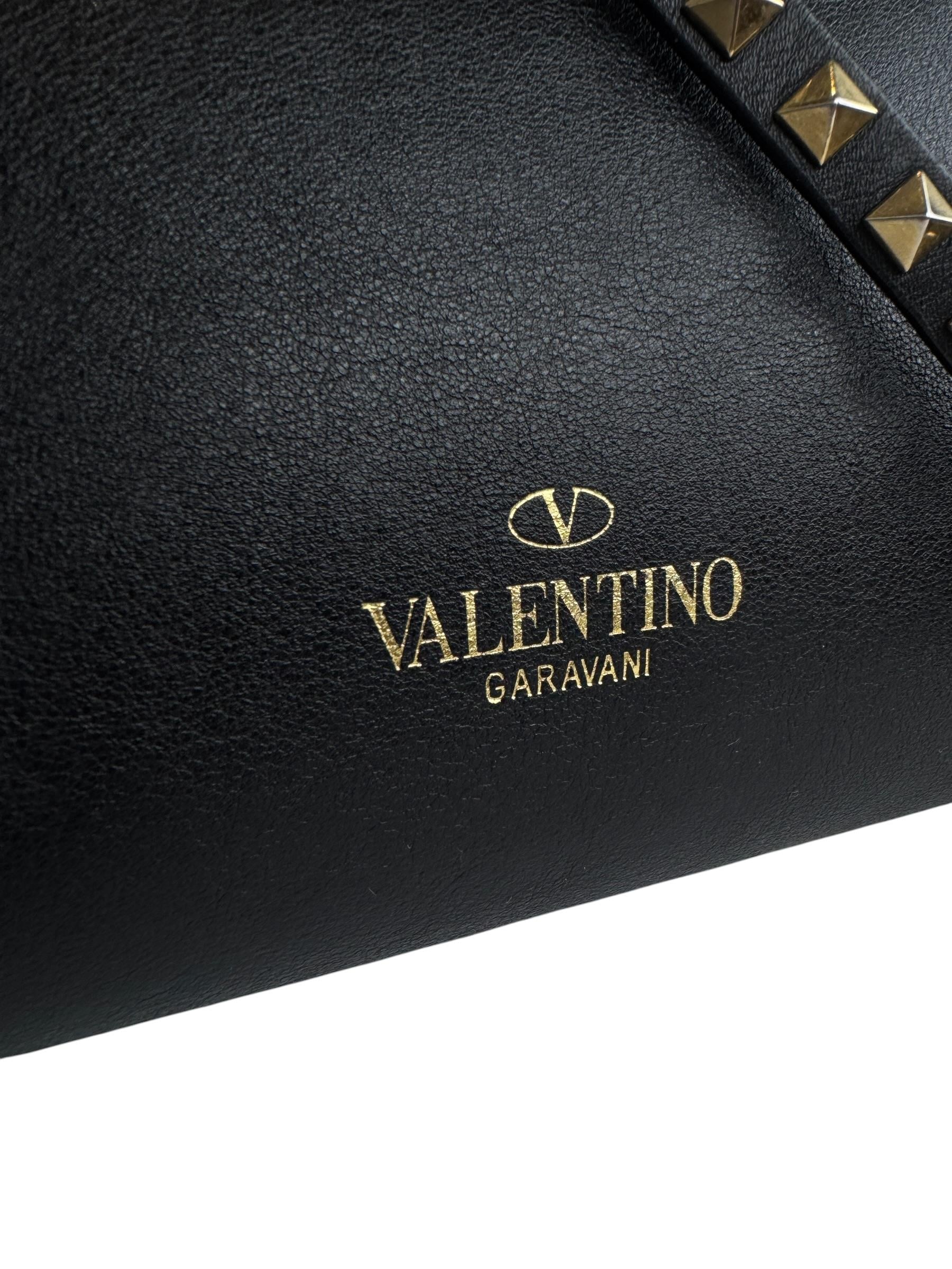 VALENTINO BLACK LEATHER ROCKSTUD BAG