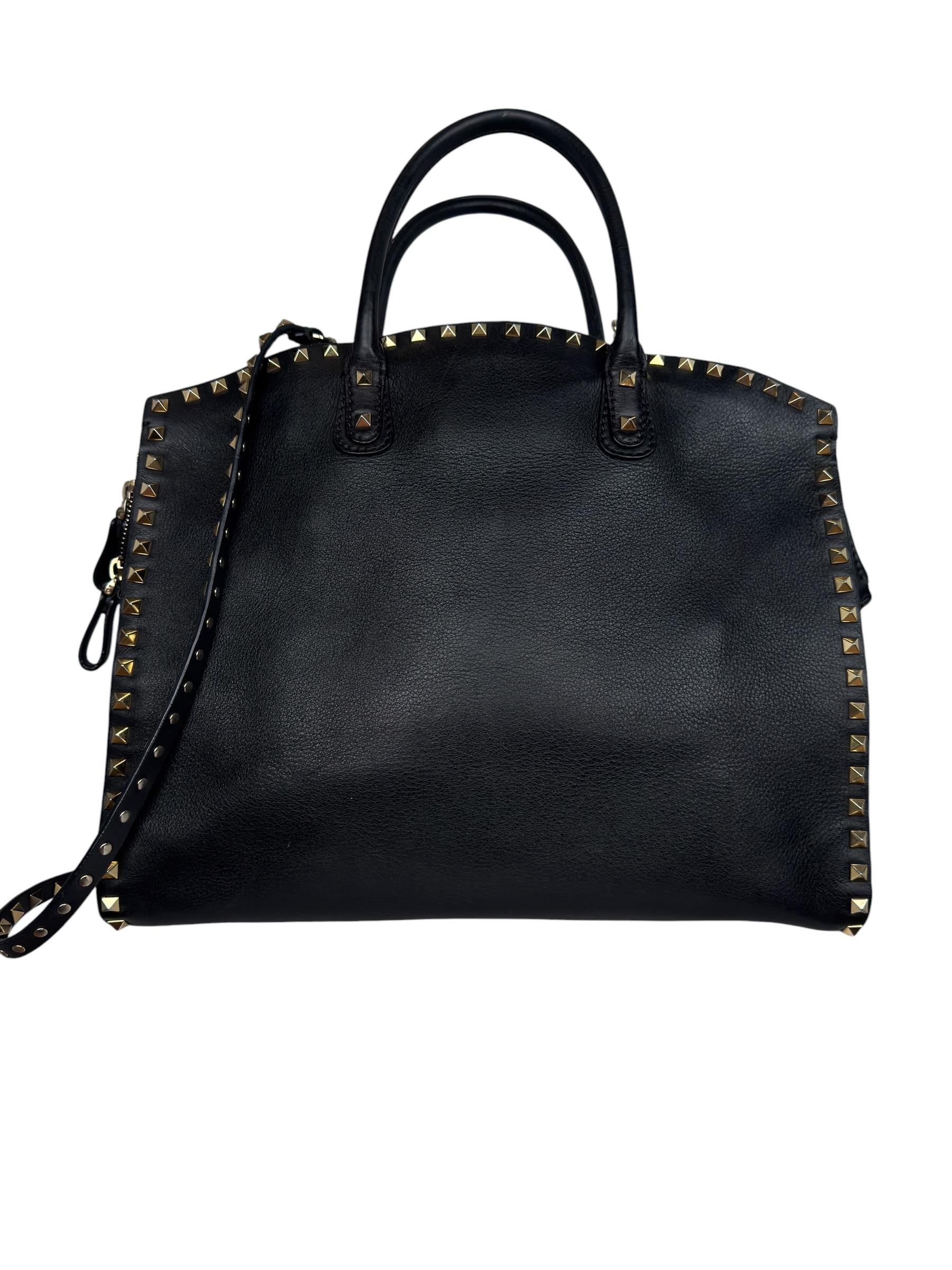 VALENTINO BLACK LEATHER ROCKSTUD BAG