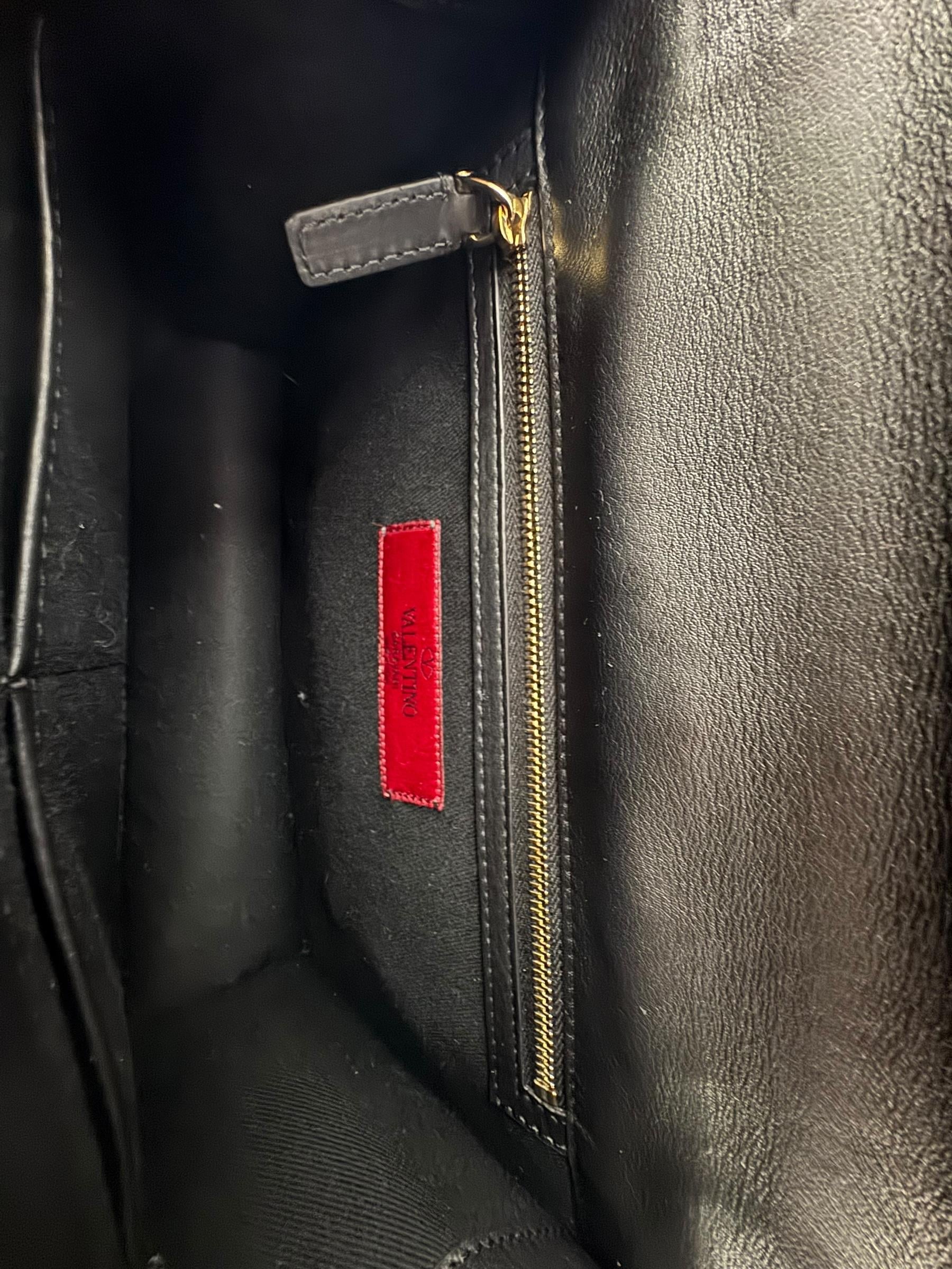 VALENTINO BLACK ROCKSTUD BAG