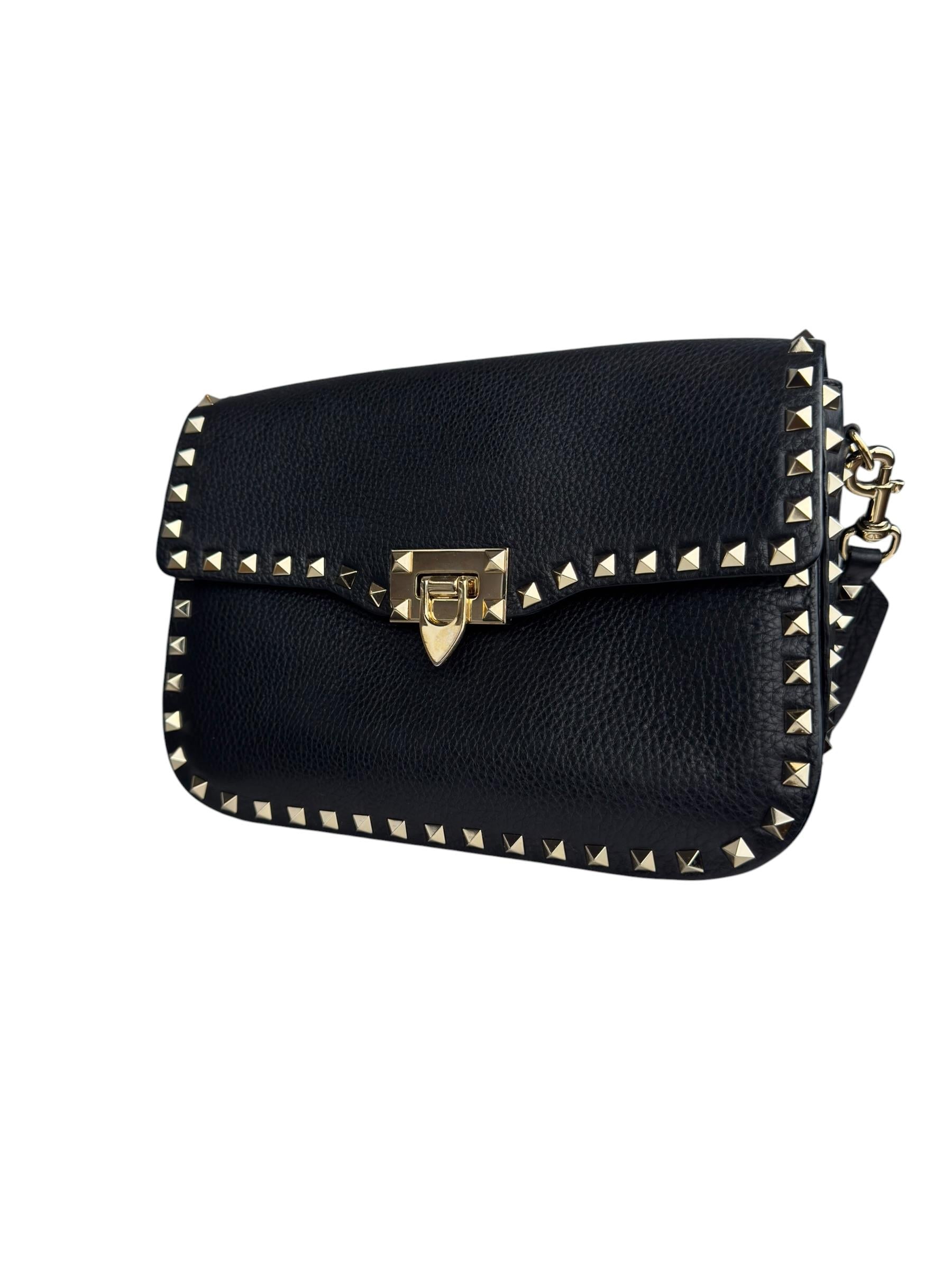VALENTINO BLACK ROCKSTUD SHOULDER BAG