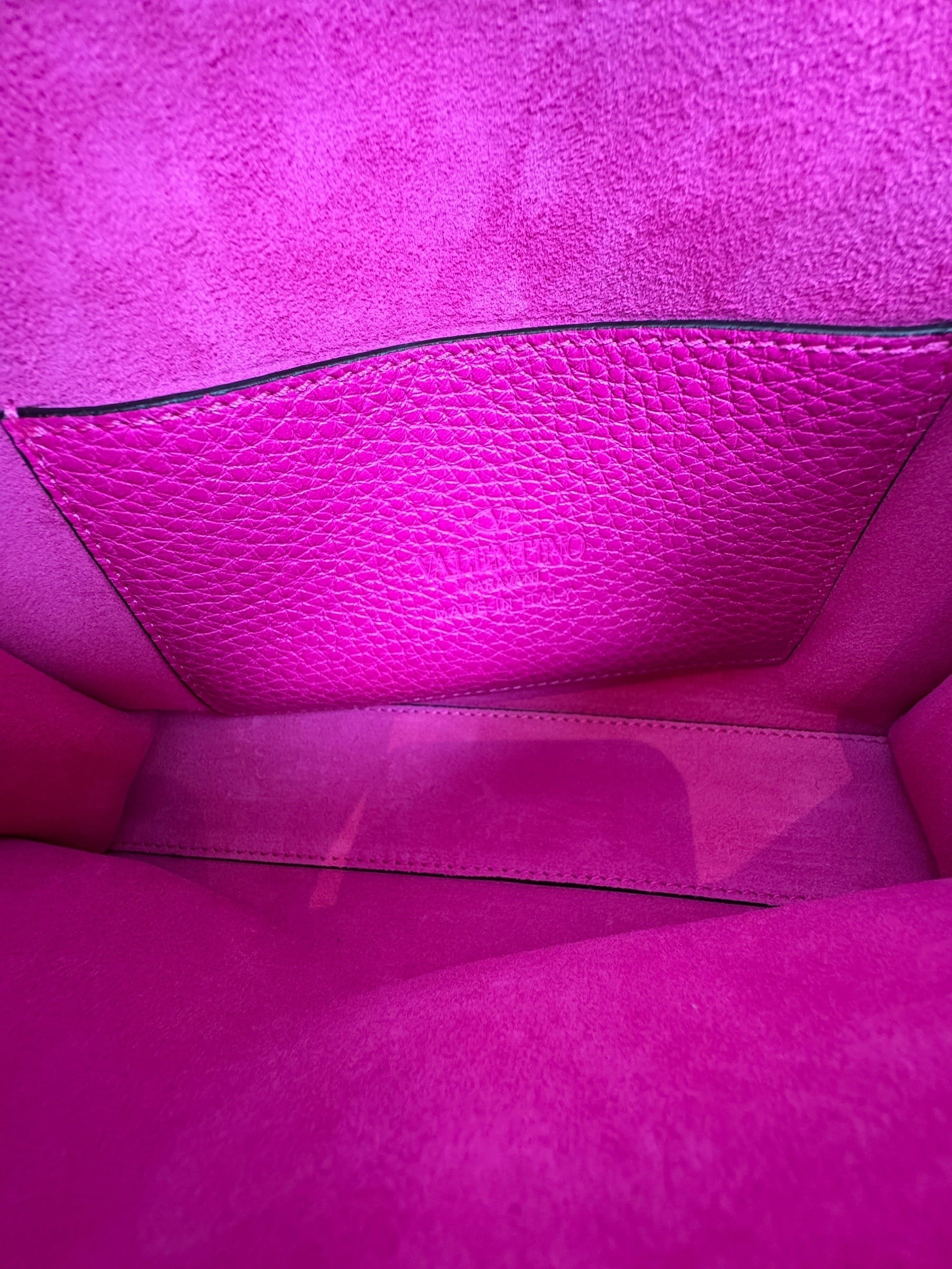 VALENTINO PINK ROCKSTUD BAG