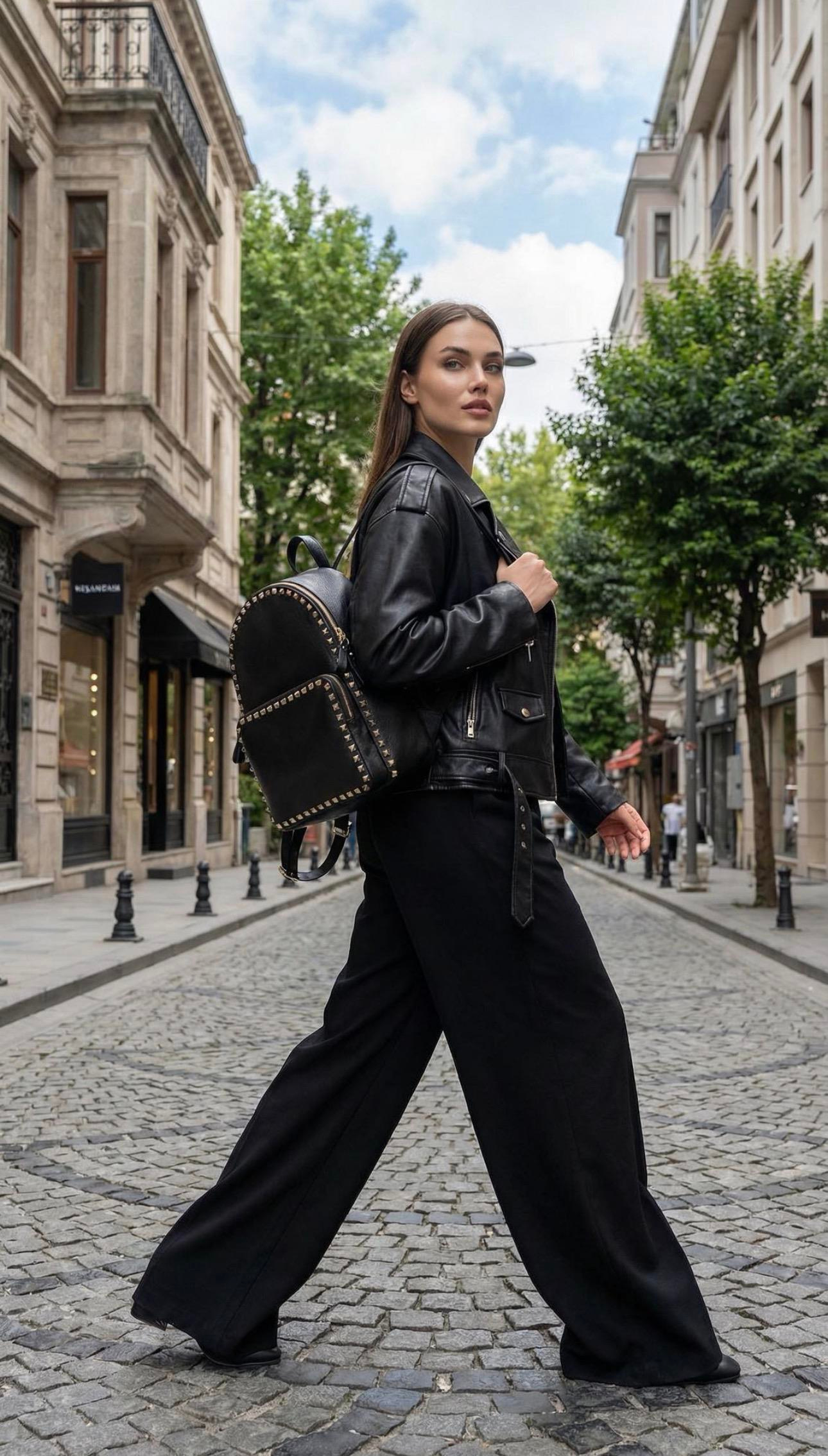 VALENTINO ROCKSTUD BACKPACK