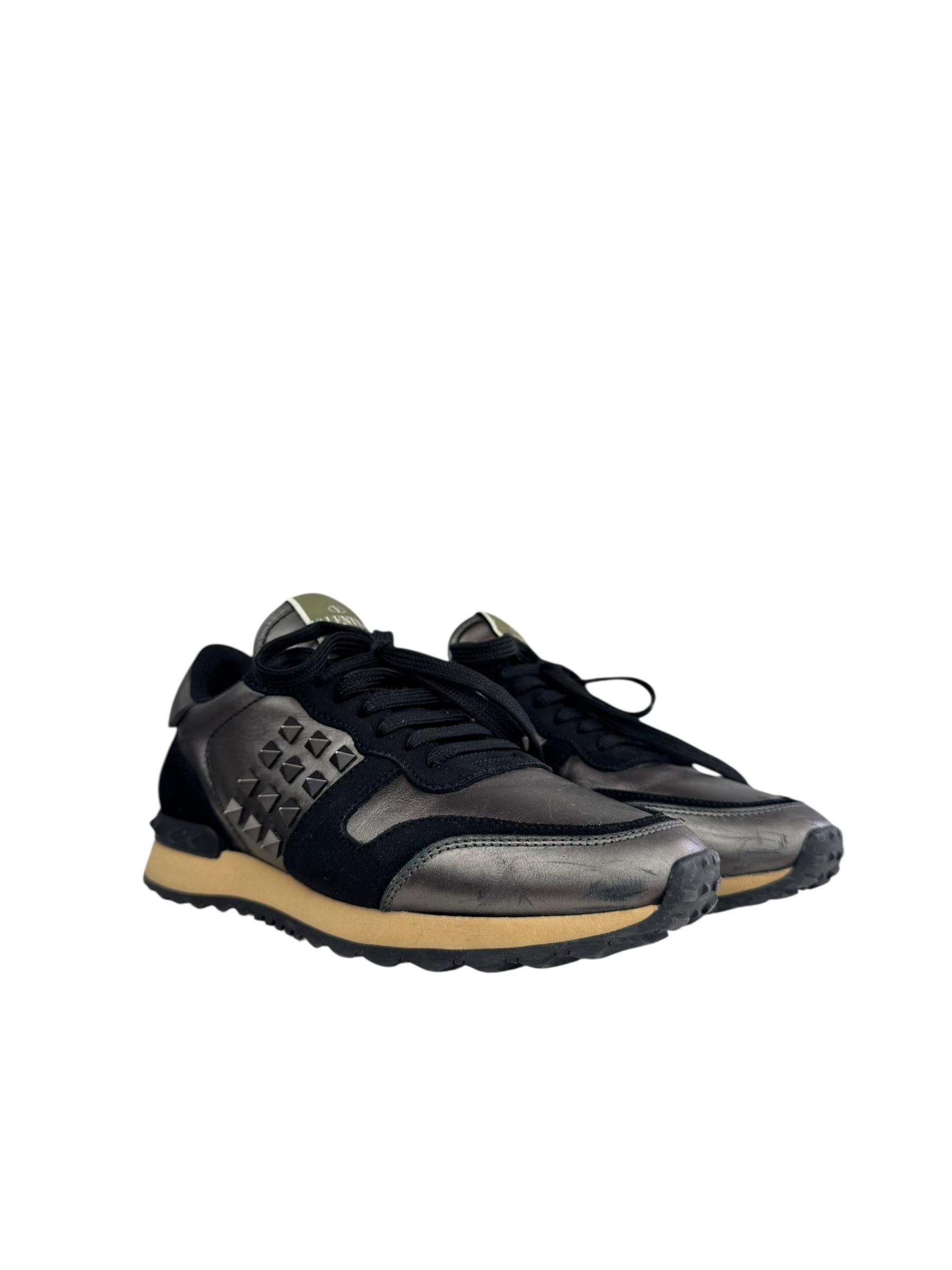VALENTINO ROCKSTUD SNEAKERS