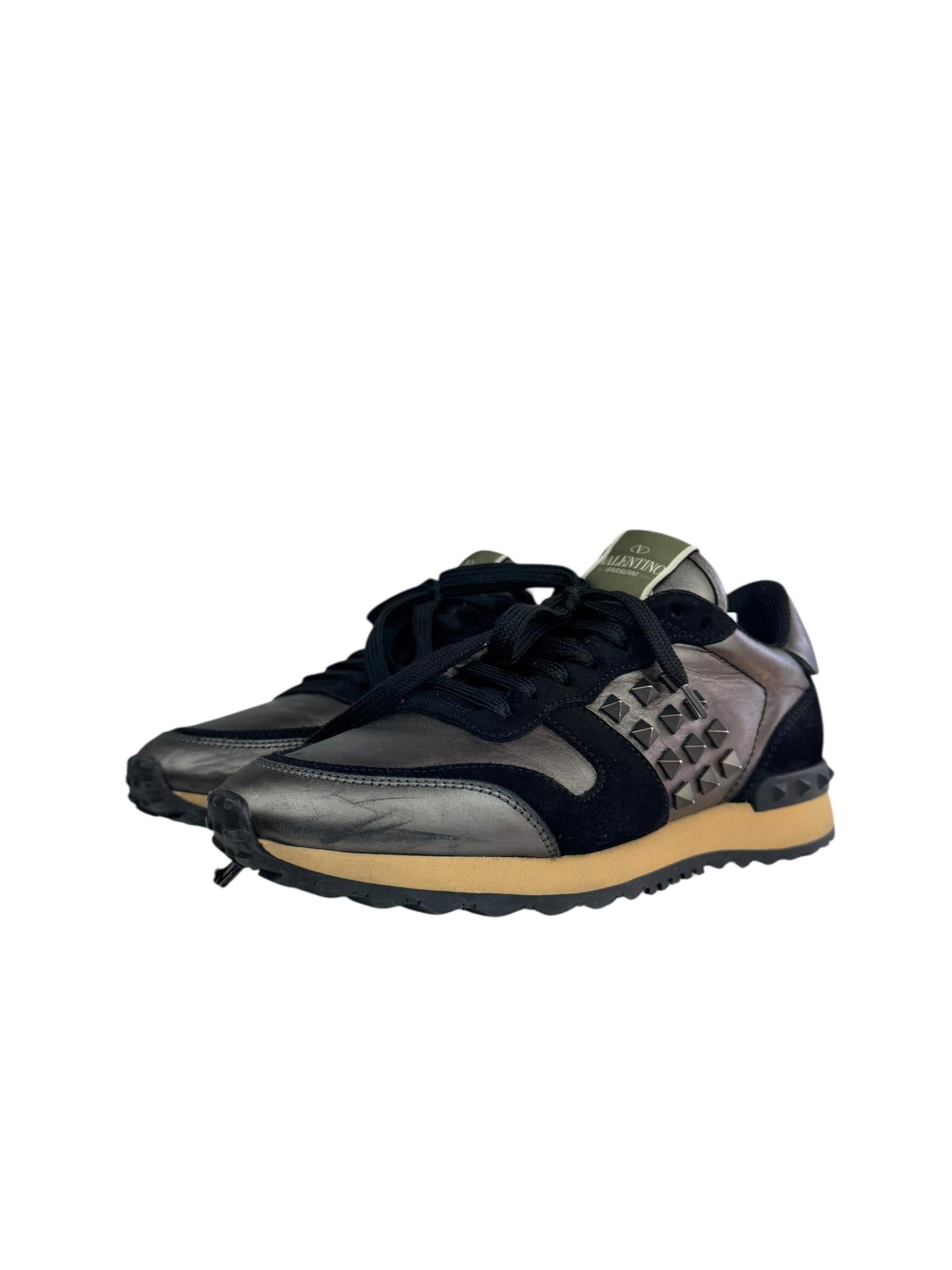 VALENTINO ROCKSTUD SNEAKERS