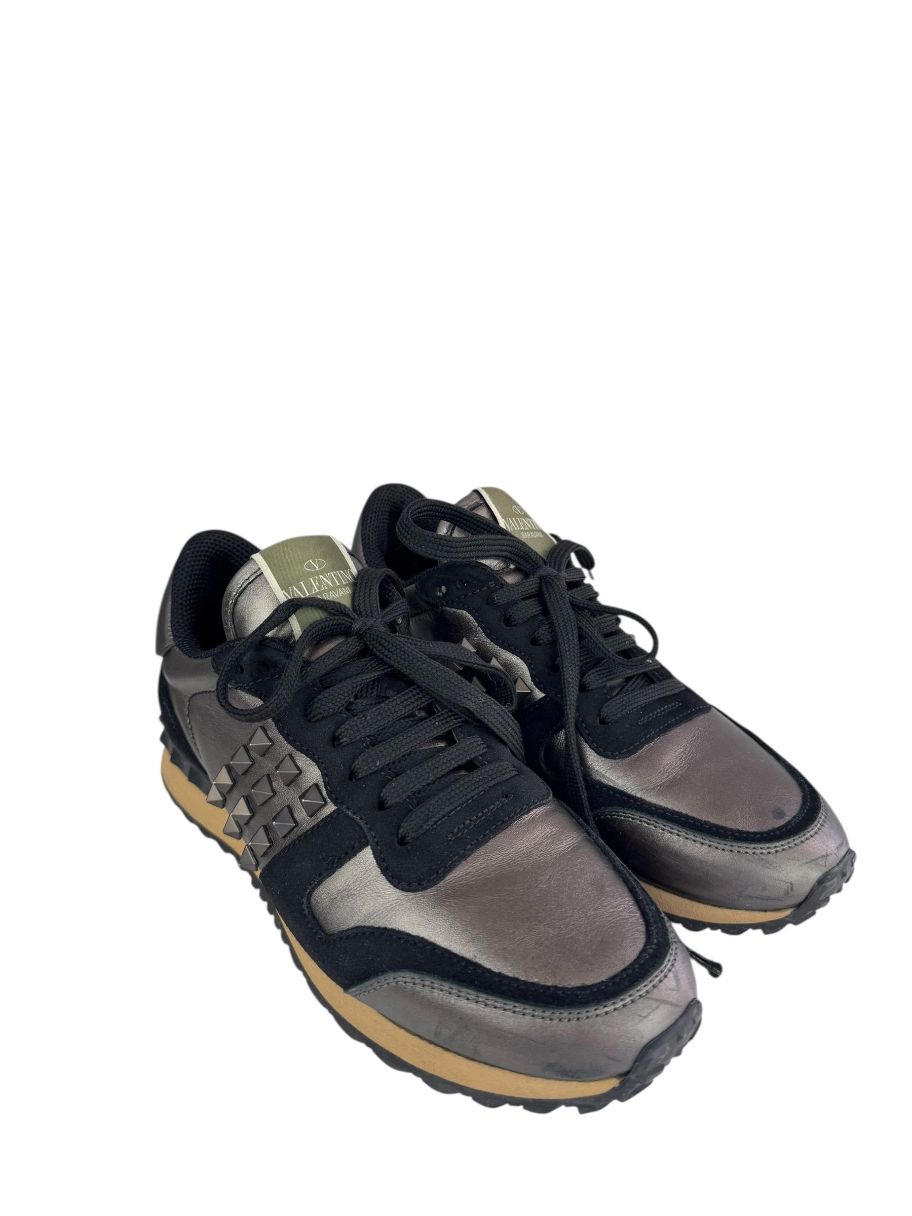 VALENTINO ROCKSTUD SNEAKERS