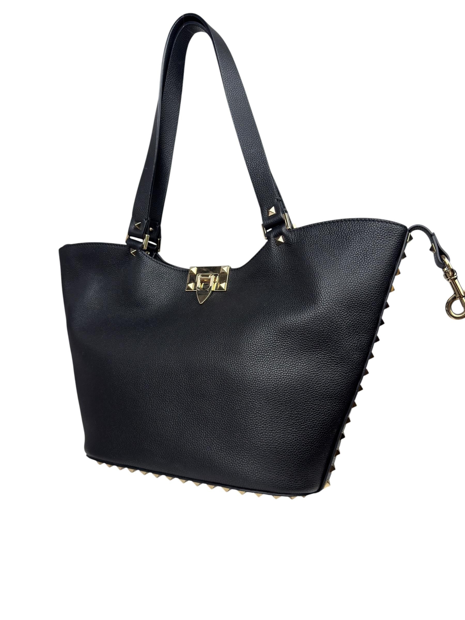 VALENTINO SMALL ROCKSTUD SHOPPING TOTE