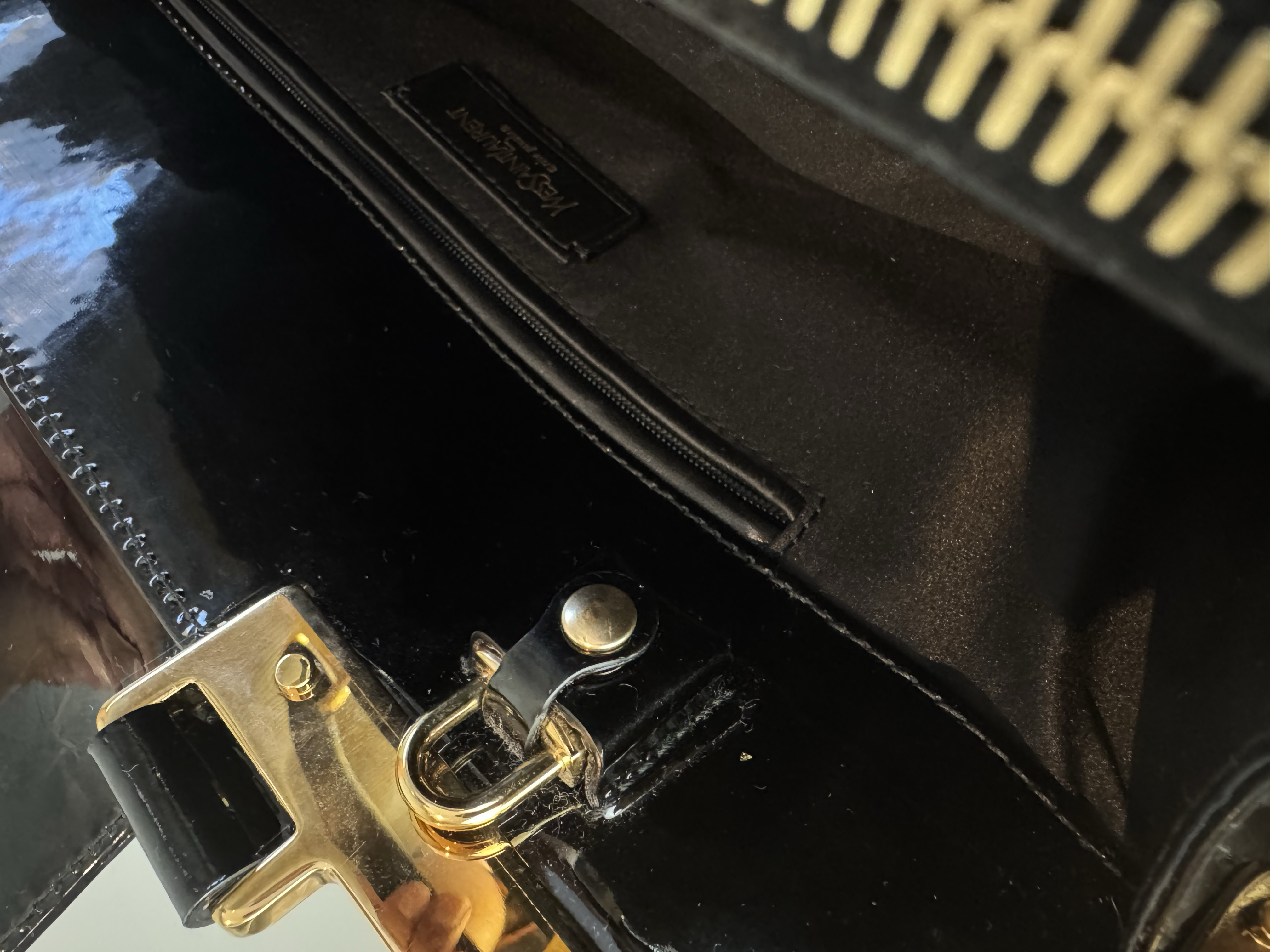 YVES SAINT LAURENT UP TOWN SATCHEL BAG