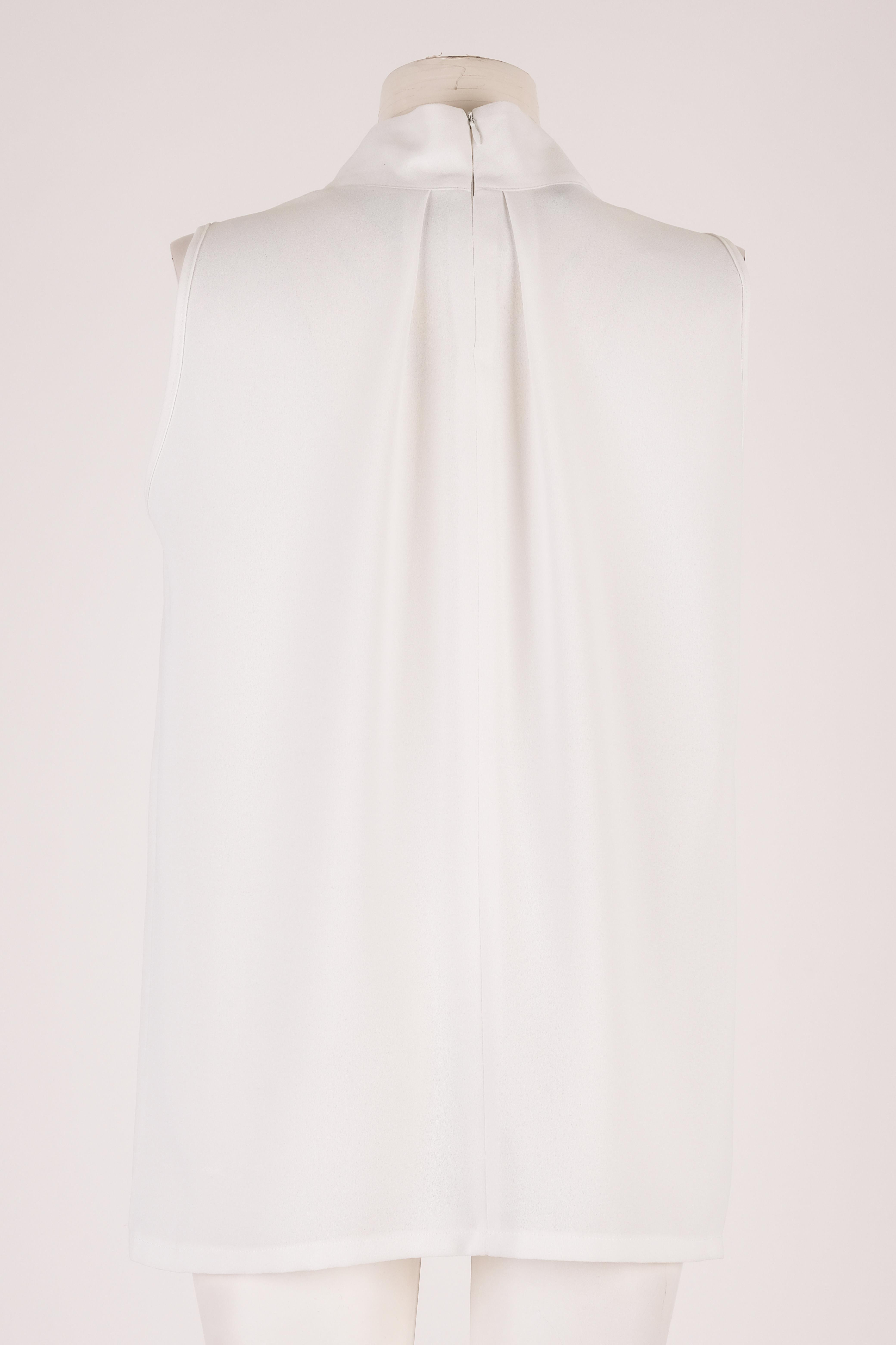 BLUBluzBLU Kolsuz Dik Yaka Bluz