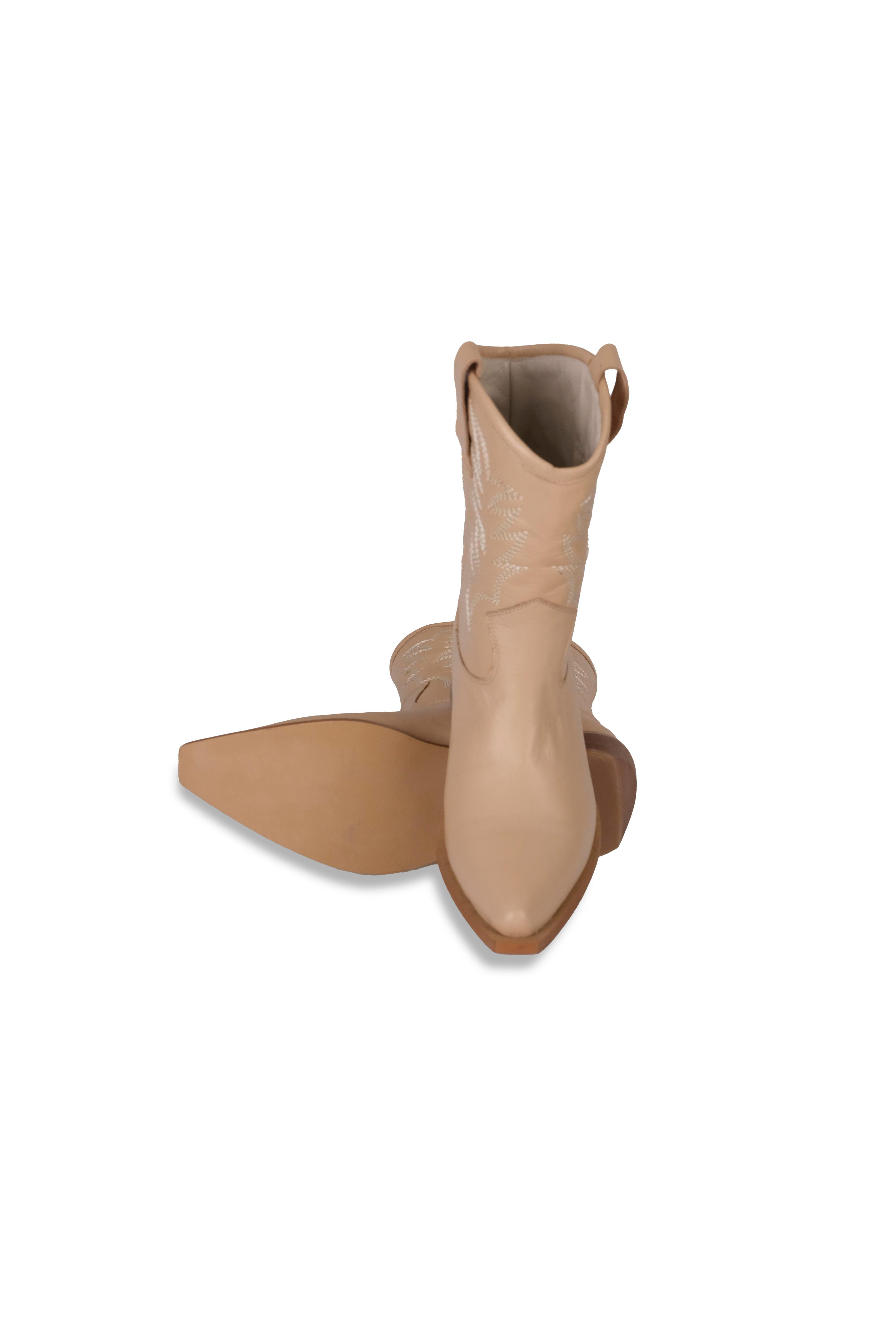 BLUBot / ÇizmeBLU Western Bot