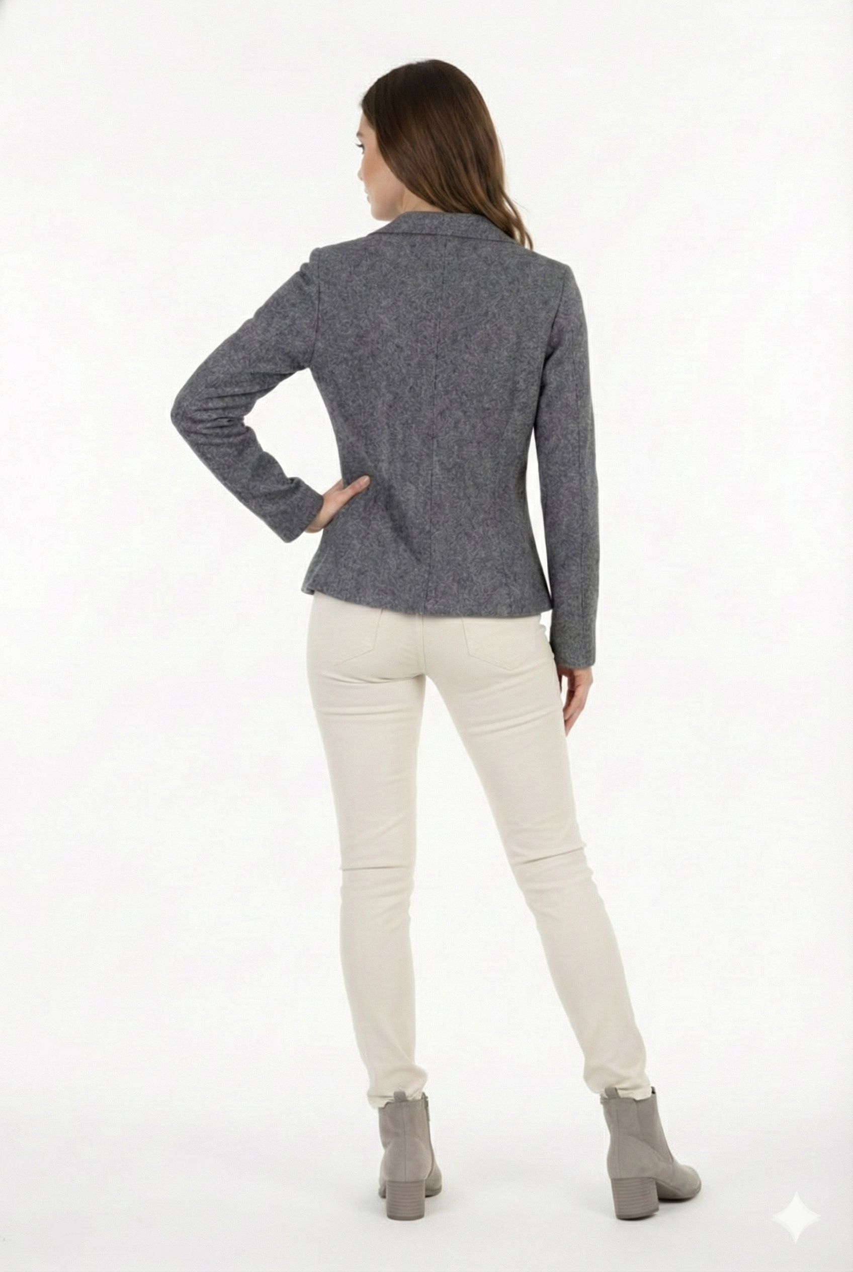 BLUCeket / MontBLU Dar Kesim Kısa Ceket