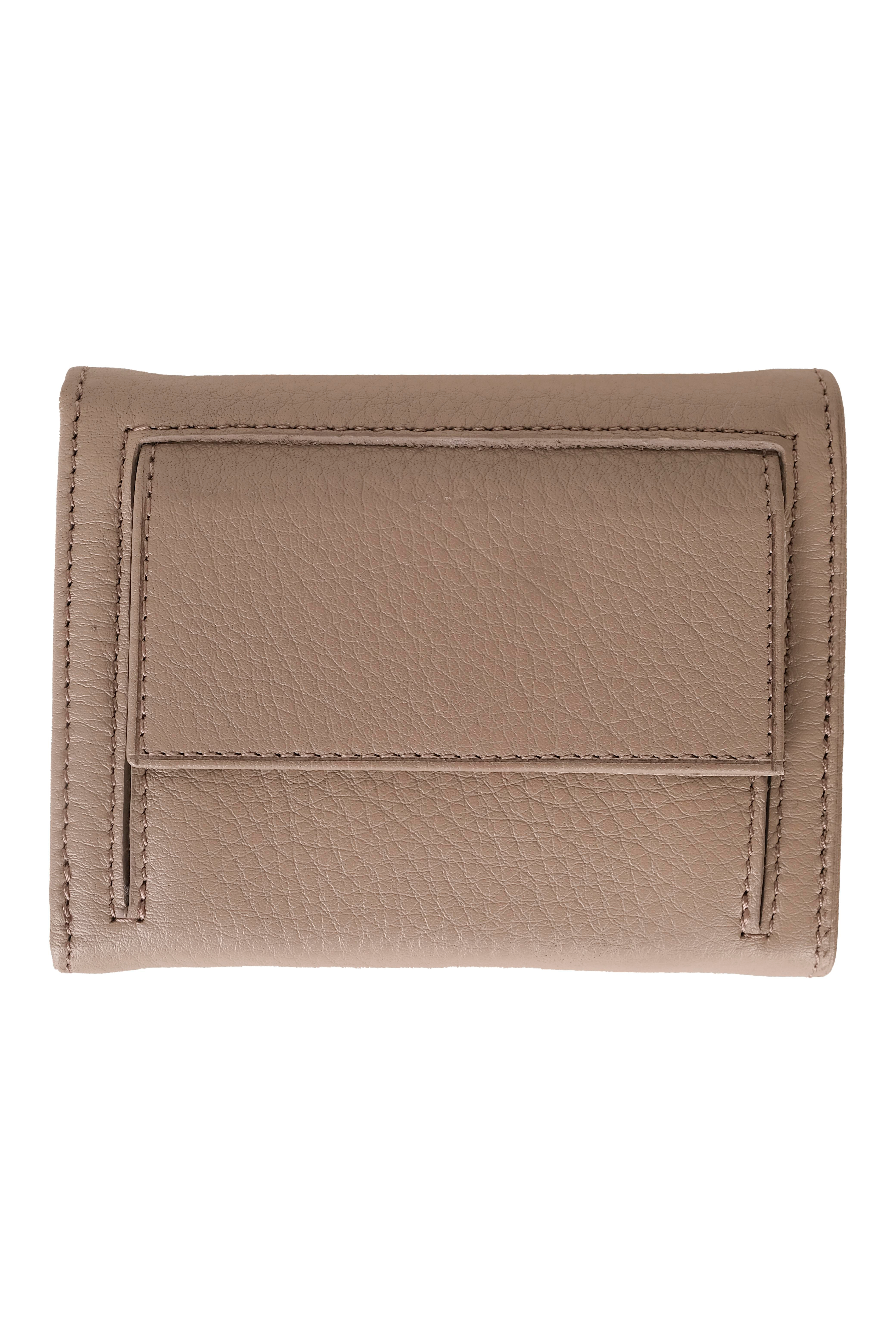 BLUEl Çantası / Cüzdan / PasaportlukBLU Deri Cüzdan