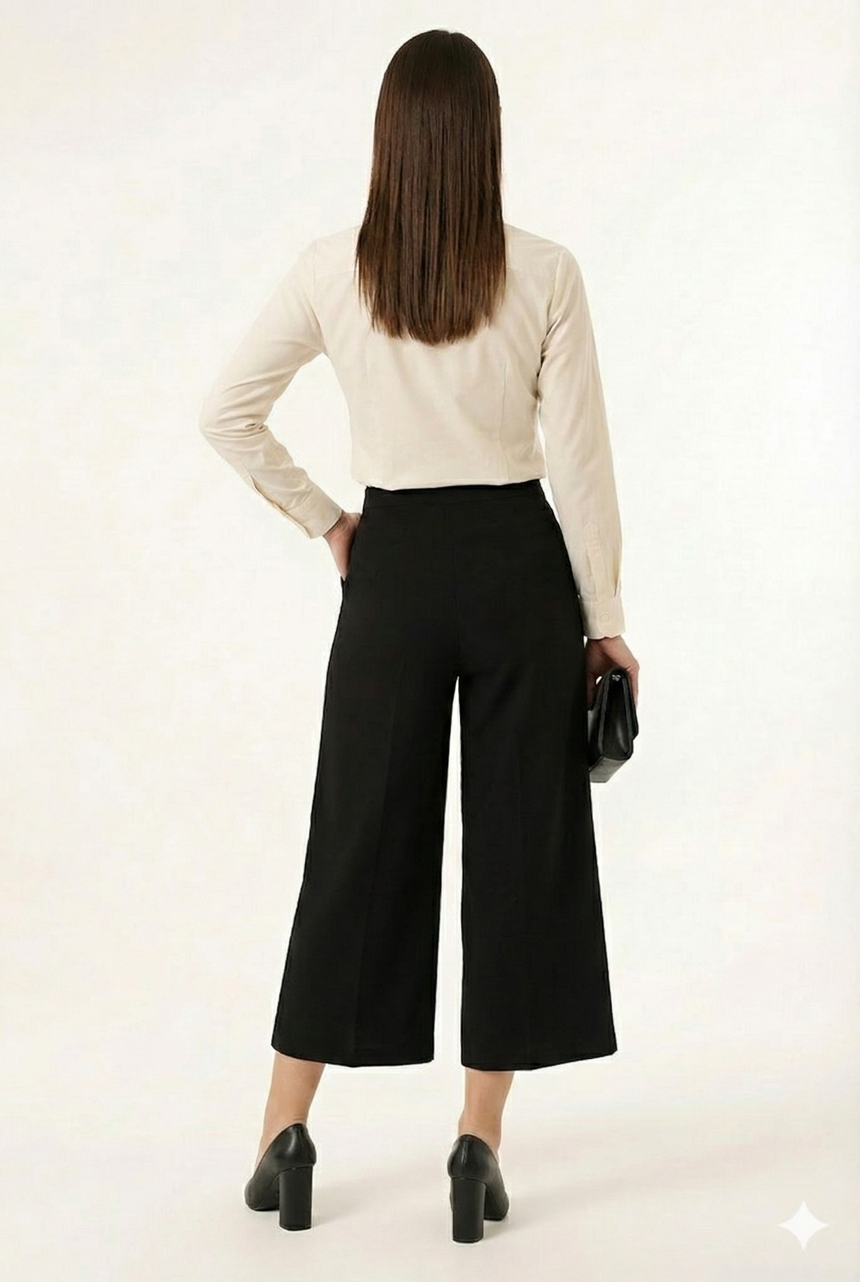 BLUPantolonBLU Bol Paça Kısa Pantolon