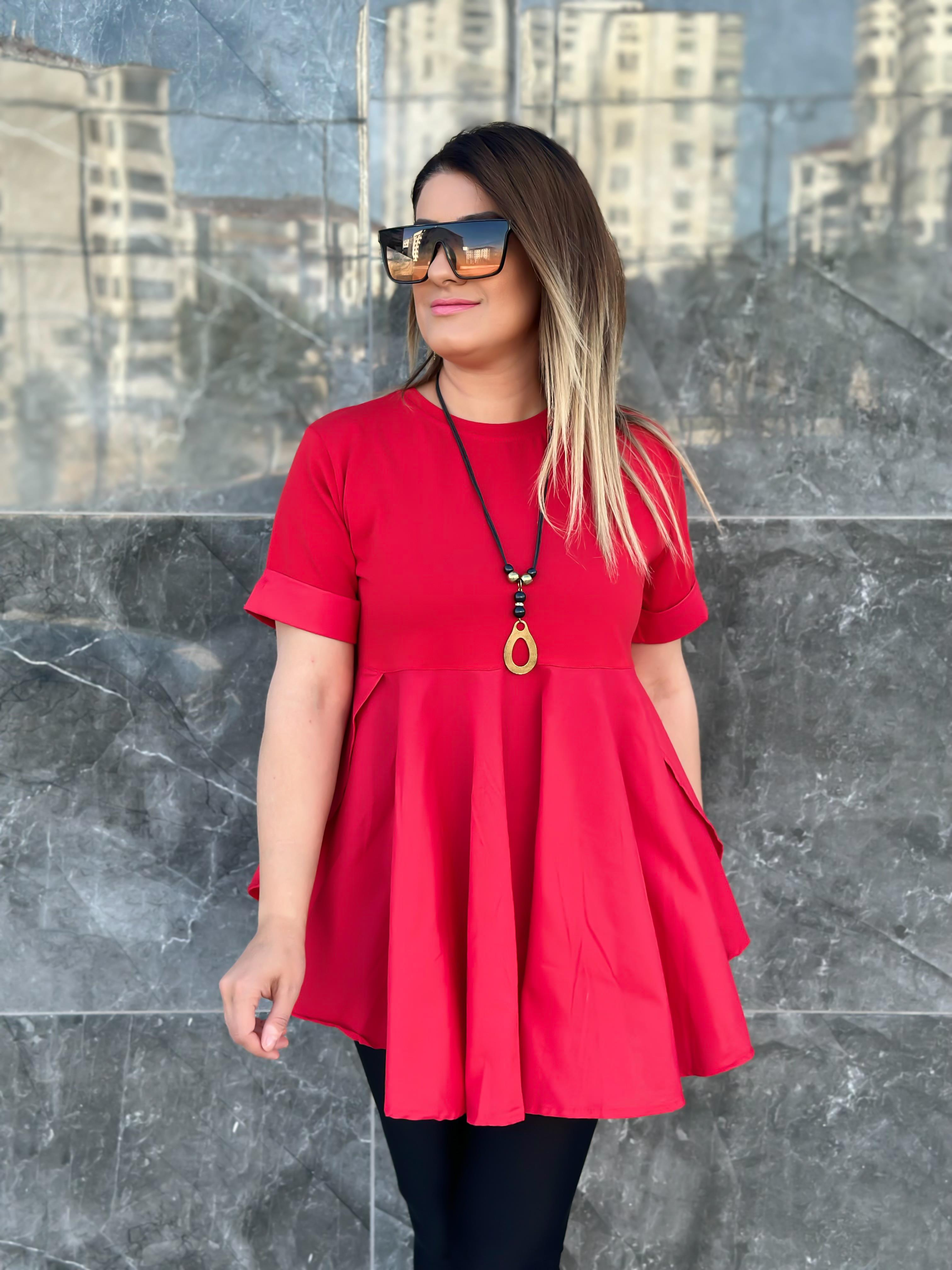 Bisiklet Yaka Yırtmaçlı Poplin Detaylı Tasarım Tshirt KIRMIZI-23YUST000006