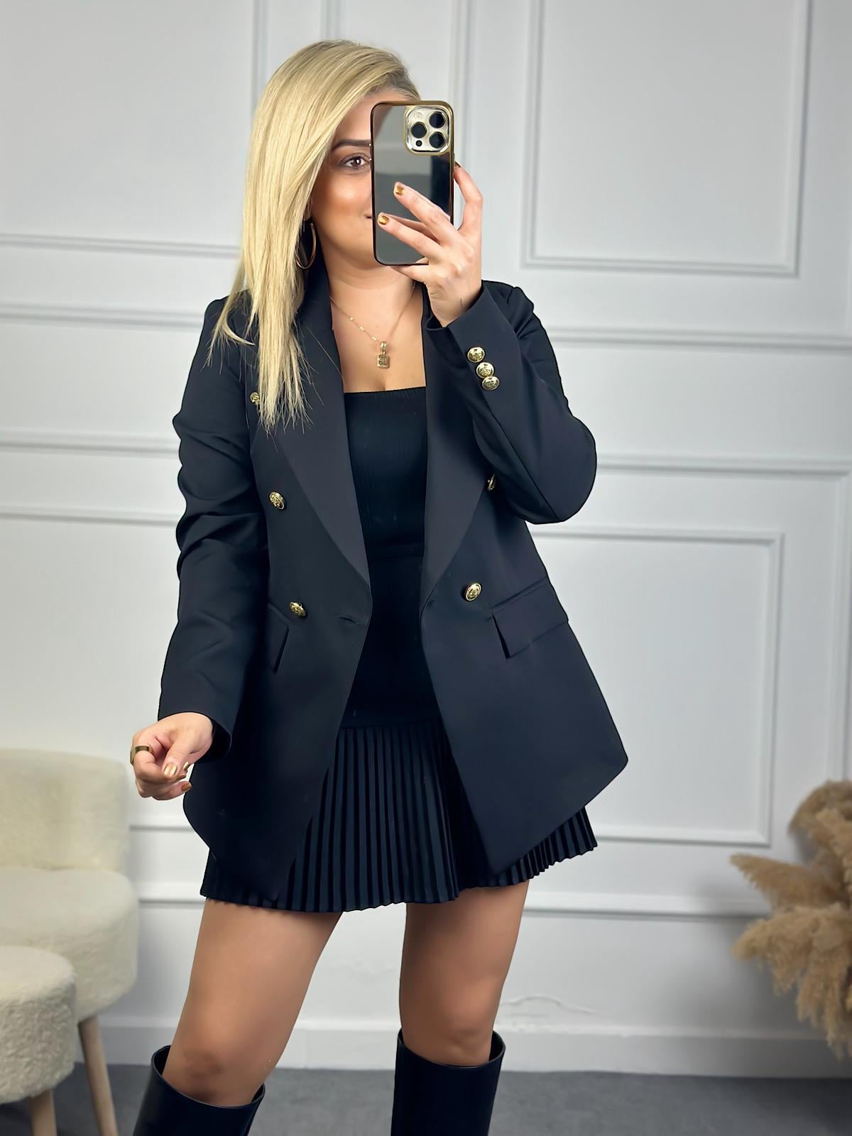 Gold Düğme Detaylı Blazer Ceket SİYAH-23KDIS000046