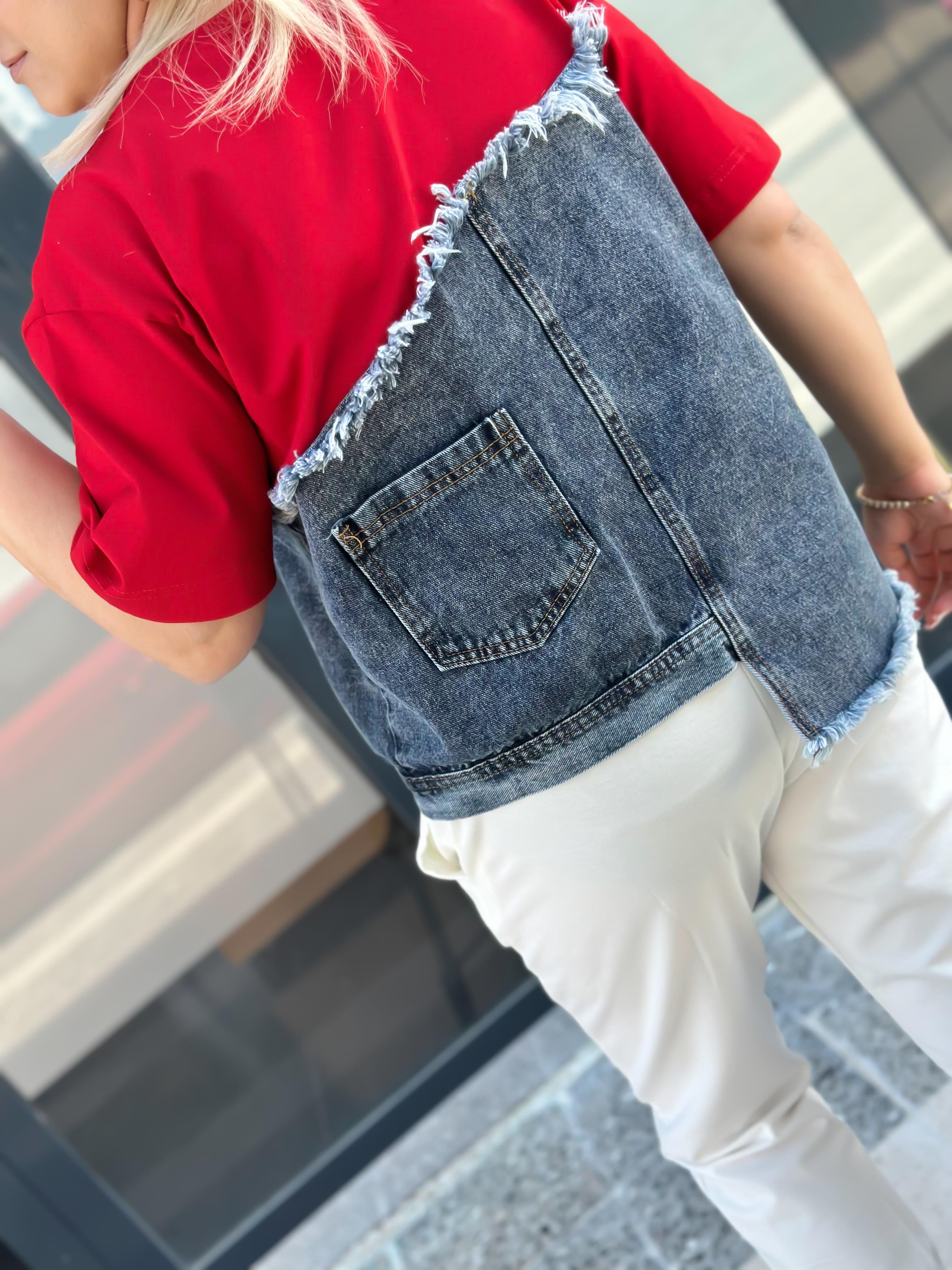 Jean Detaylı Düğmeli Tshirt KIRMIZI-23YUST000043
