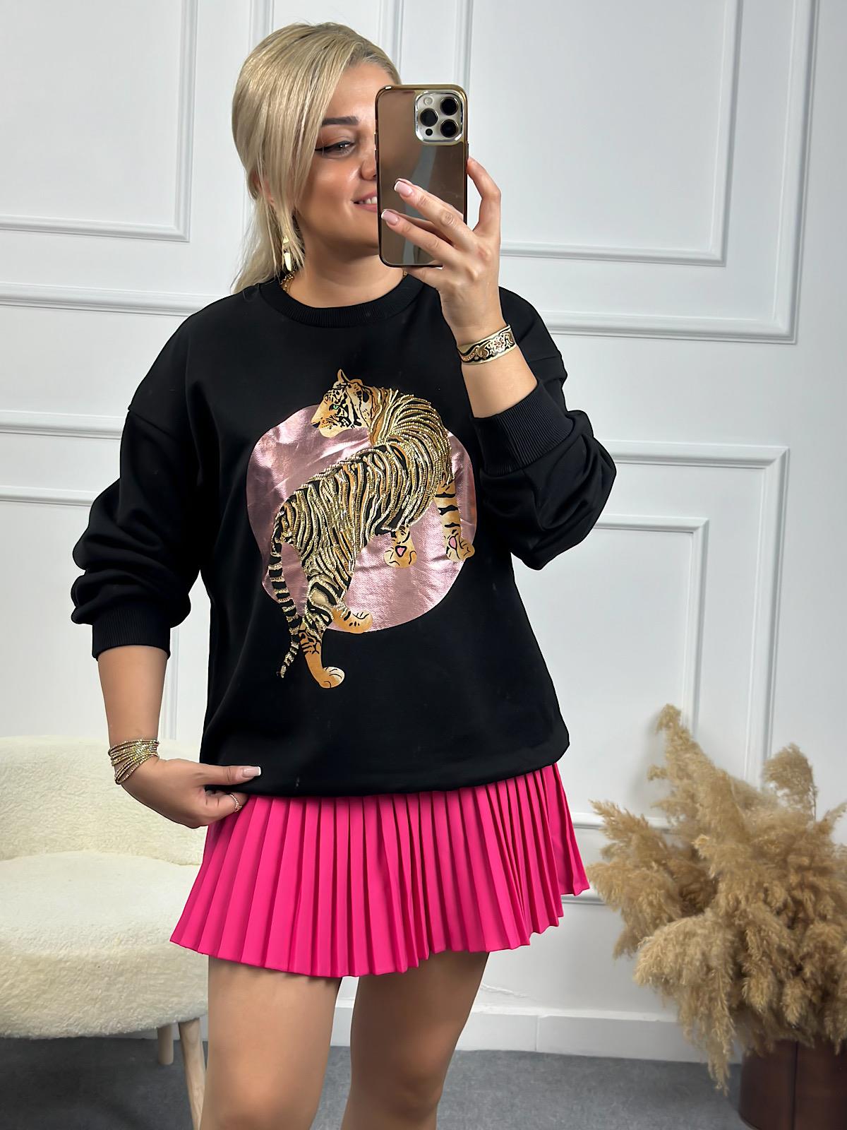 Leopar Varak Baskılı Oversize Sweatshirt SİYAH-23YUST000146