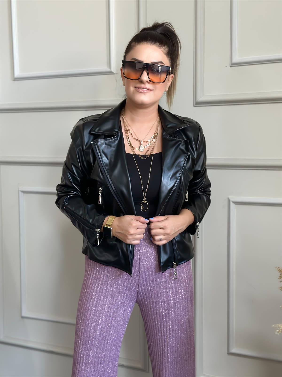 Mat Siyah İçi Şardonlu Kısa Mont SİYAH-23MeDIS00003