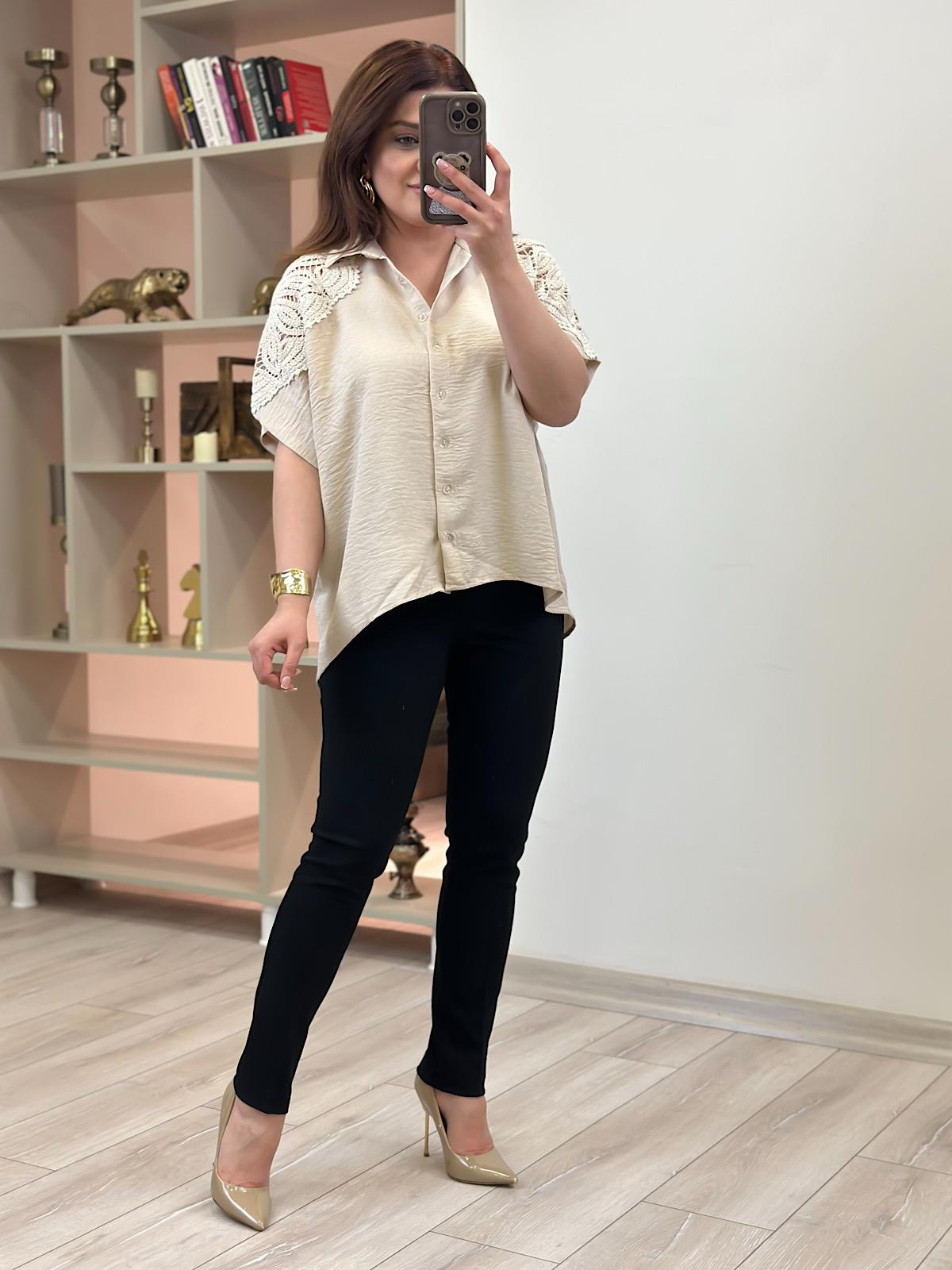 Omuzları Dantel Detaylı  Gömlek TAŞ-23YUST000155