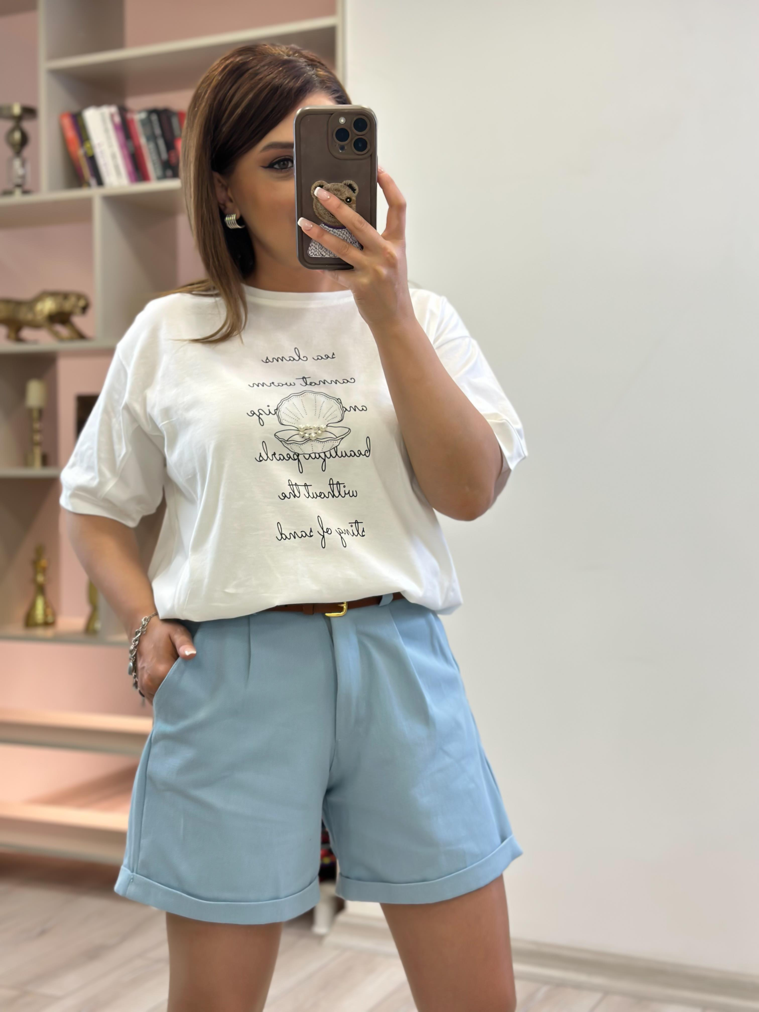 Oversize Eteği Büzgü Detaylı Yazı basklı Tshirt EKRU-23YUST000250