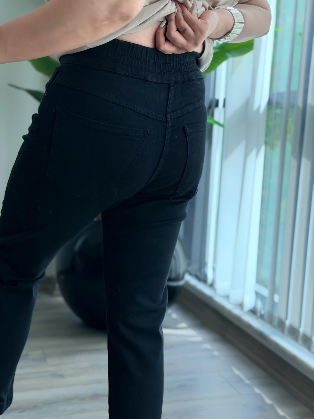 Paça Taşlı Beli Lastkili Kot Pantolon SİYAH-23MeALT00126