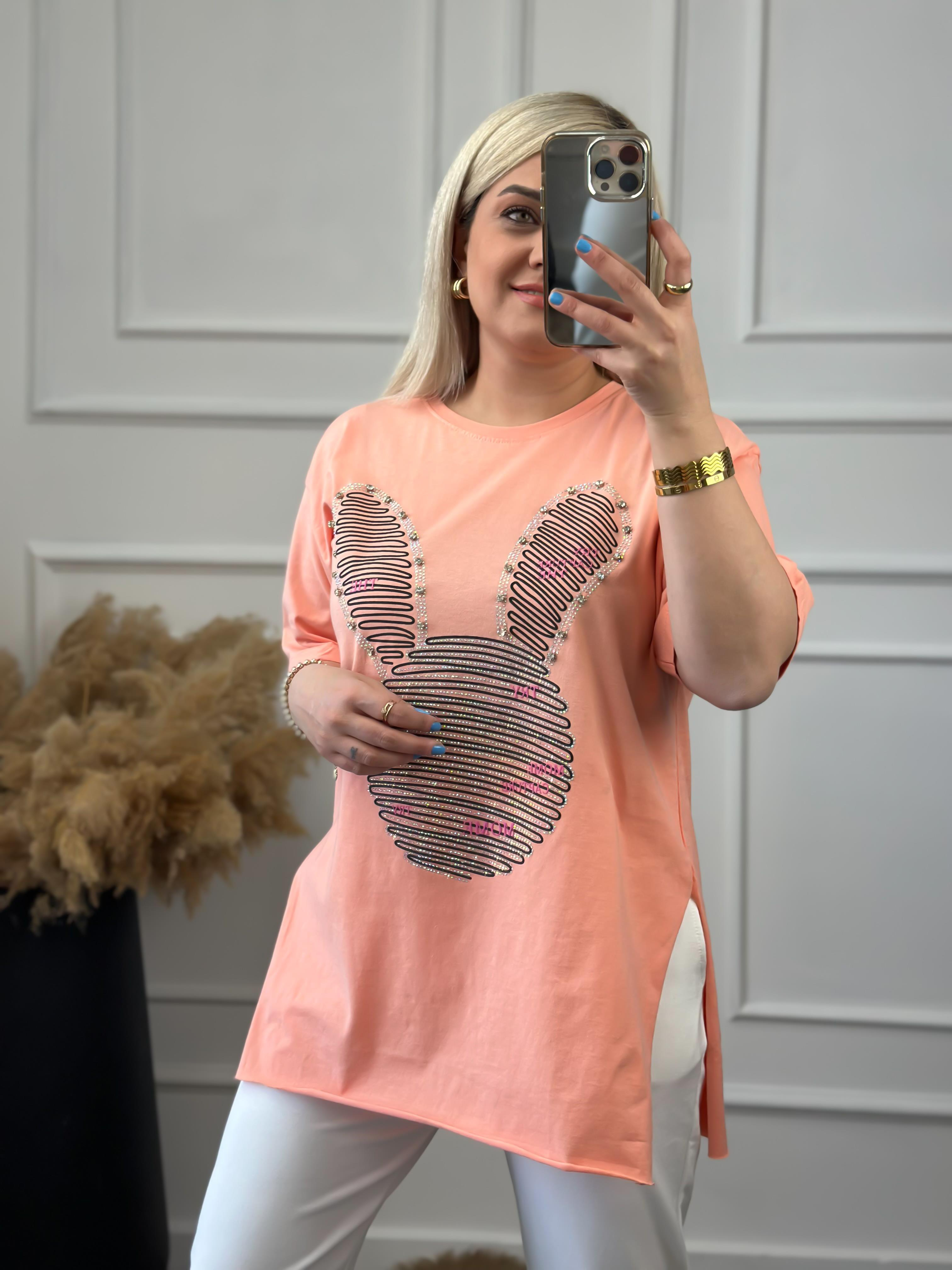 Tavşan Figürlü Taş İşleme Yanları Yırtmaçlı Tshirt SOMON-23YUST000015