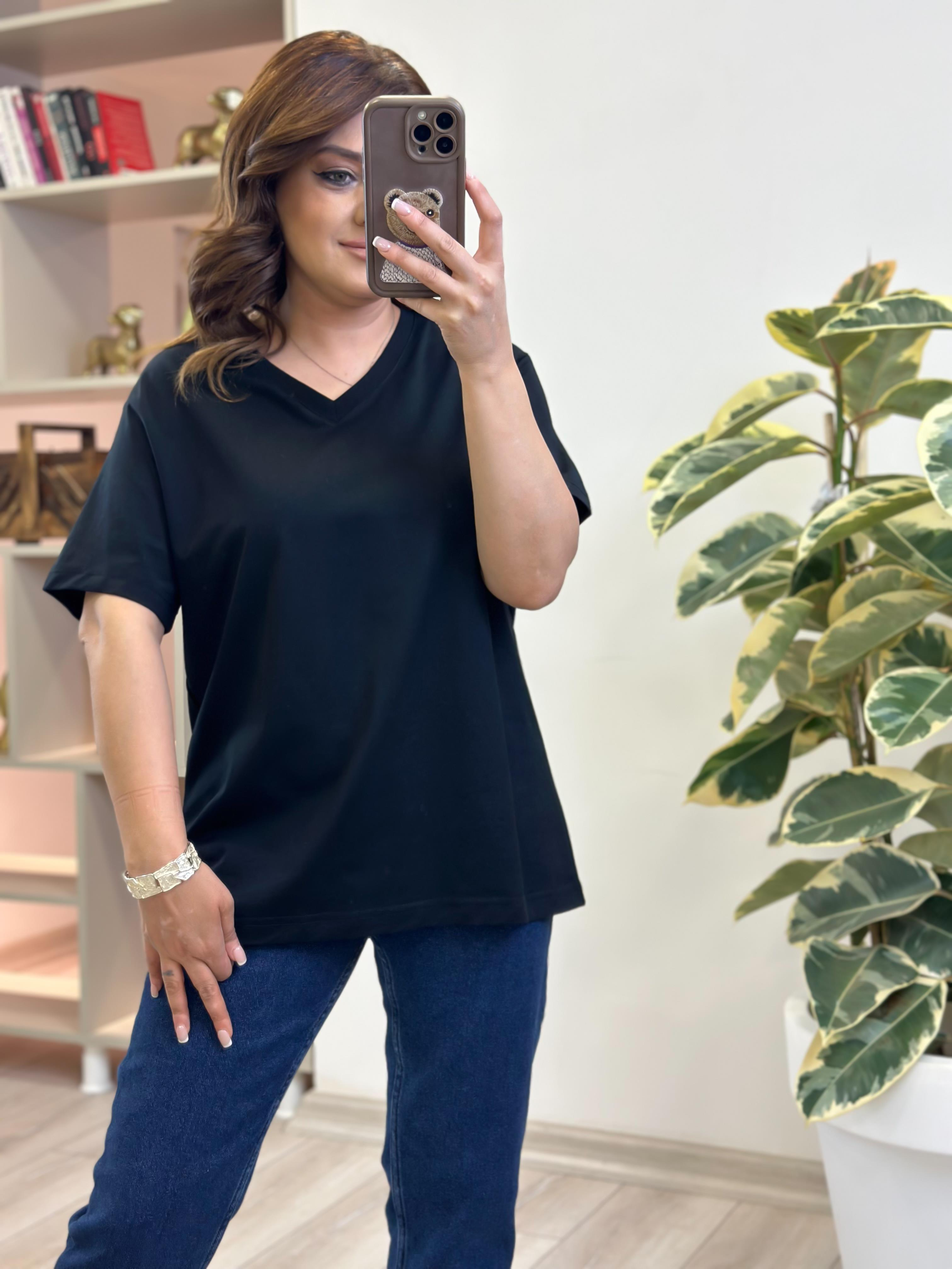 V yaka Pamuklu Tshirt SİYAH-23YUST000263