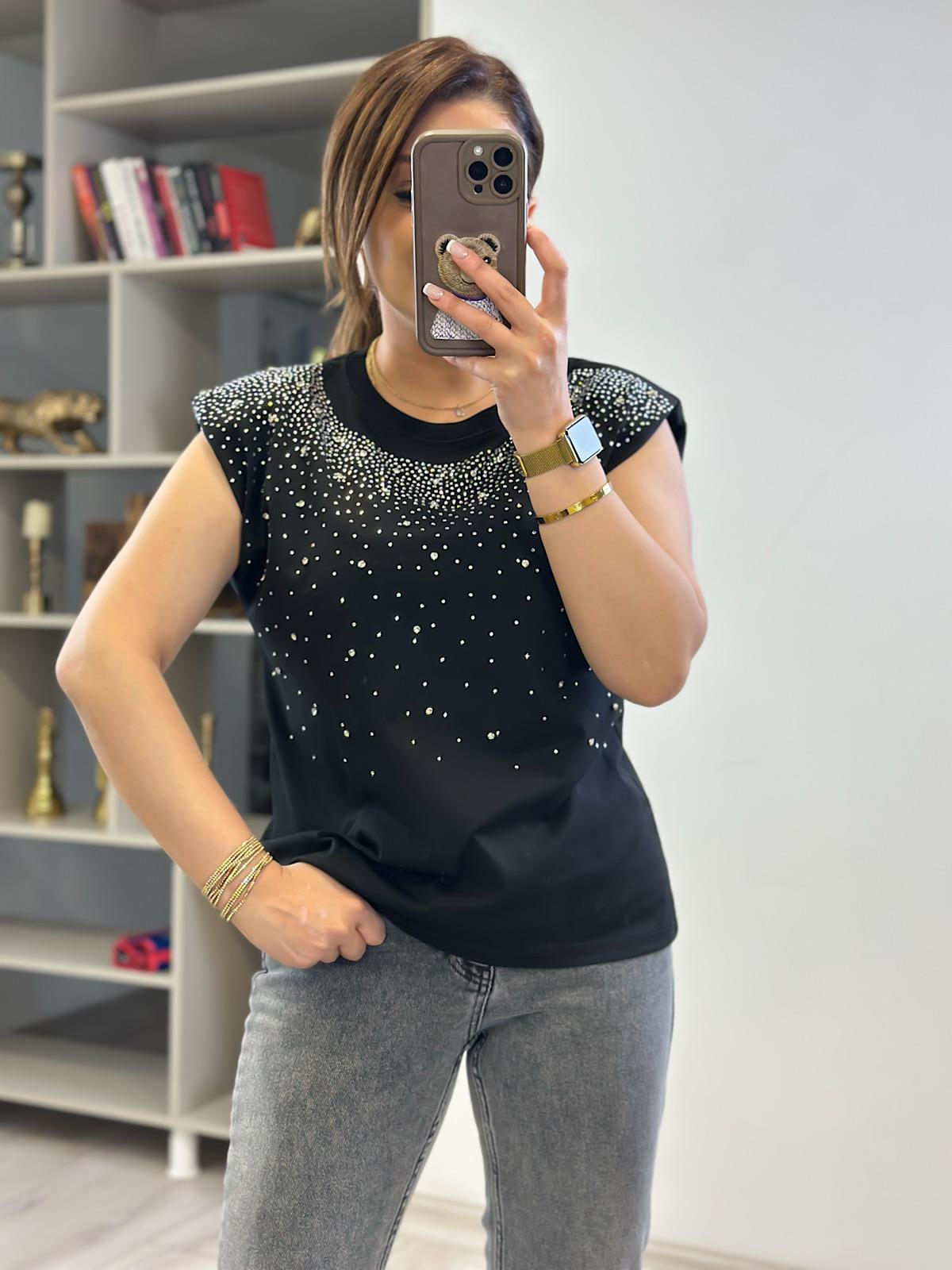 Vatkalı Serpme Taş Detaylı Tshirt SİYAH-23YUST000230