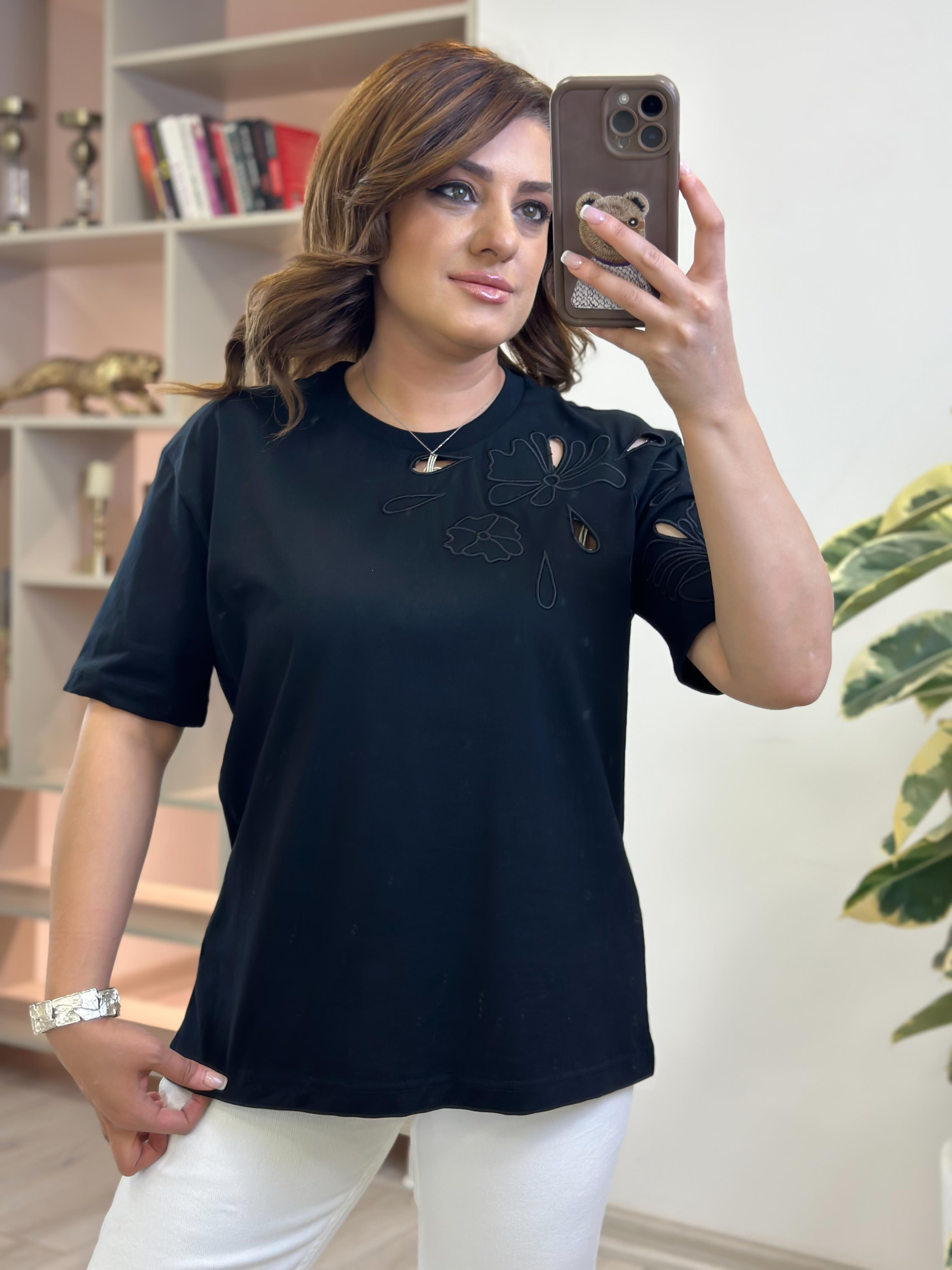 Yan Kol Nakış Detay T-shirt SİYAH-23YUST000261