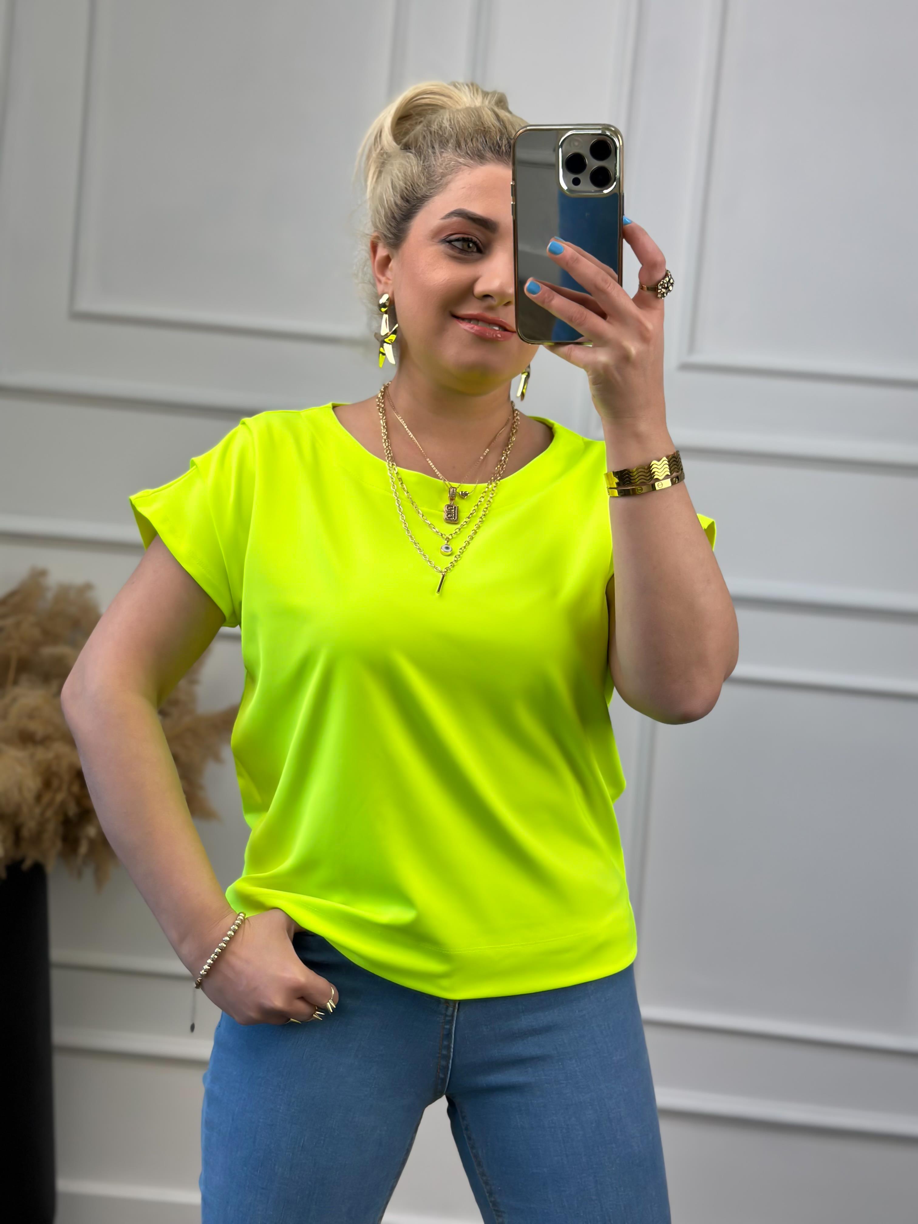 Yuvarlak Yaka Omuzu Drapeli Bluz NEON SARI-23YUST000022