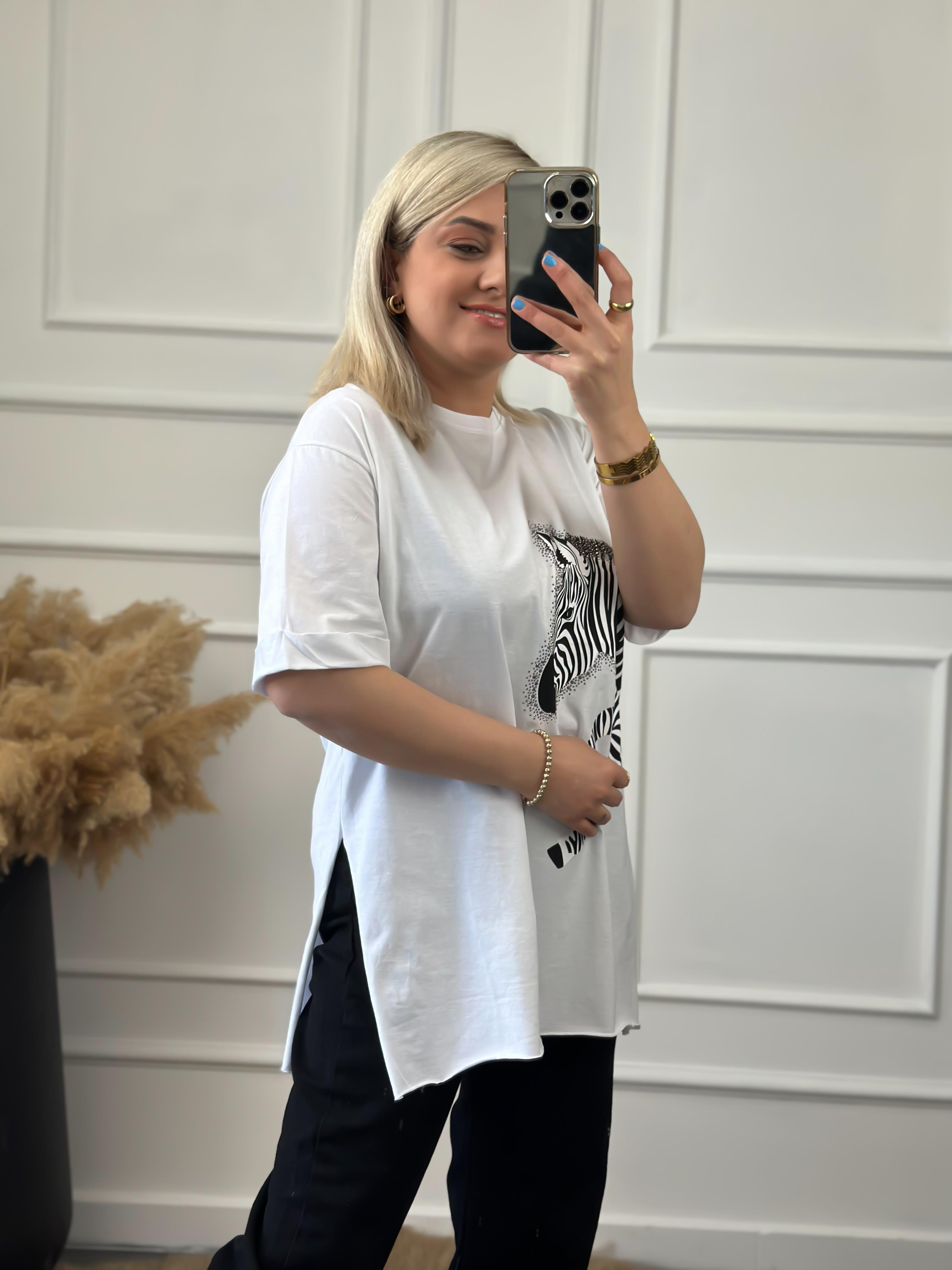 Zebra Desen Bisiklet Yaka Oversize Tshirt BEYAZ-23YUST000012