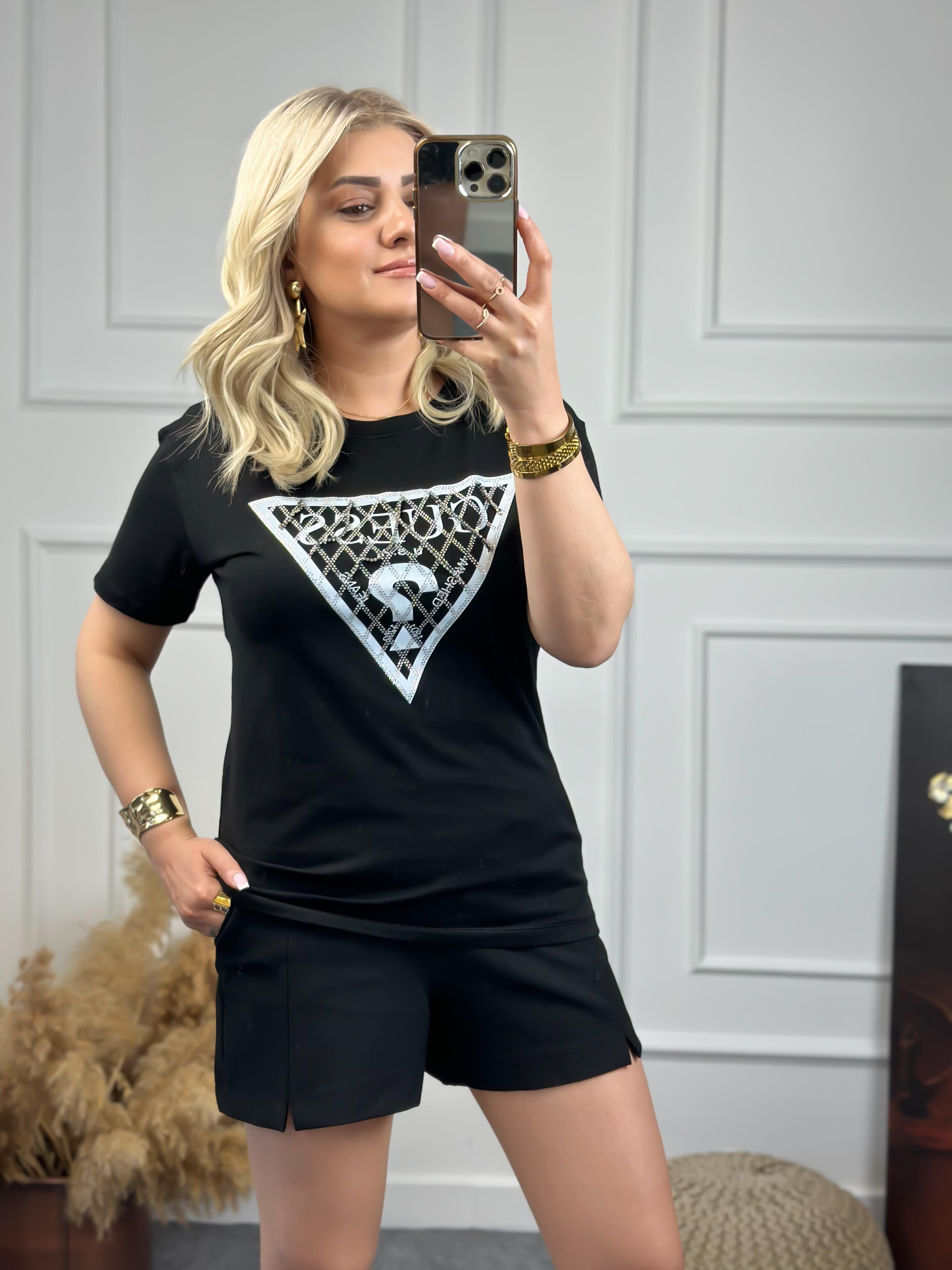 Zincirli Yazı Baskılı Tshirt SİYAH-23YUST000072