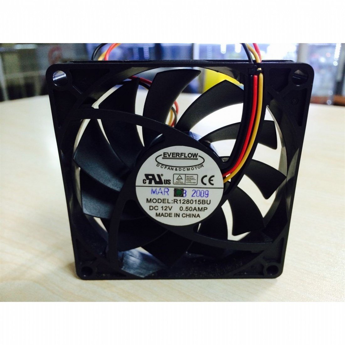 r128015bu 80x80x15 mm 12 vdc 0,50a everflow kare fan