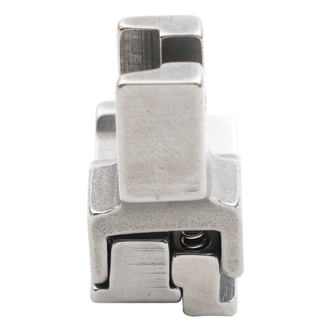 Düz Makine 3.2mm Sol Gazi Geniş Ayak | CL1/8E | Tüm Marka Sanayi Tipi Düz Dikiş Makinelerinde Kullanılır.