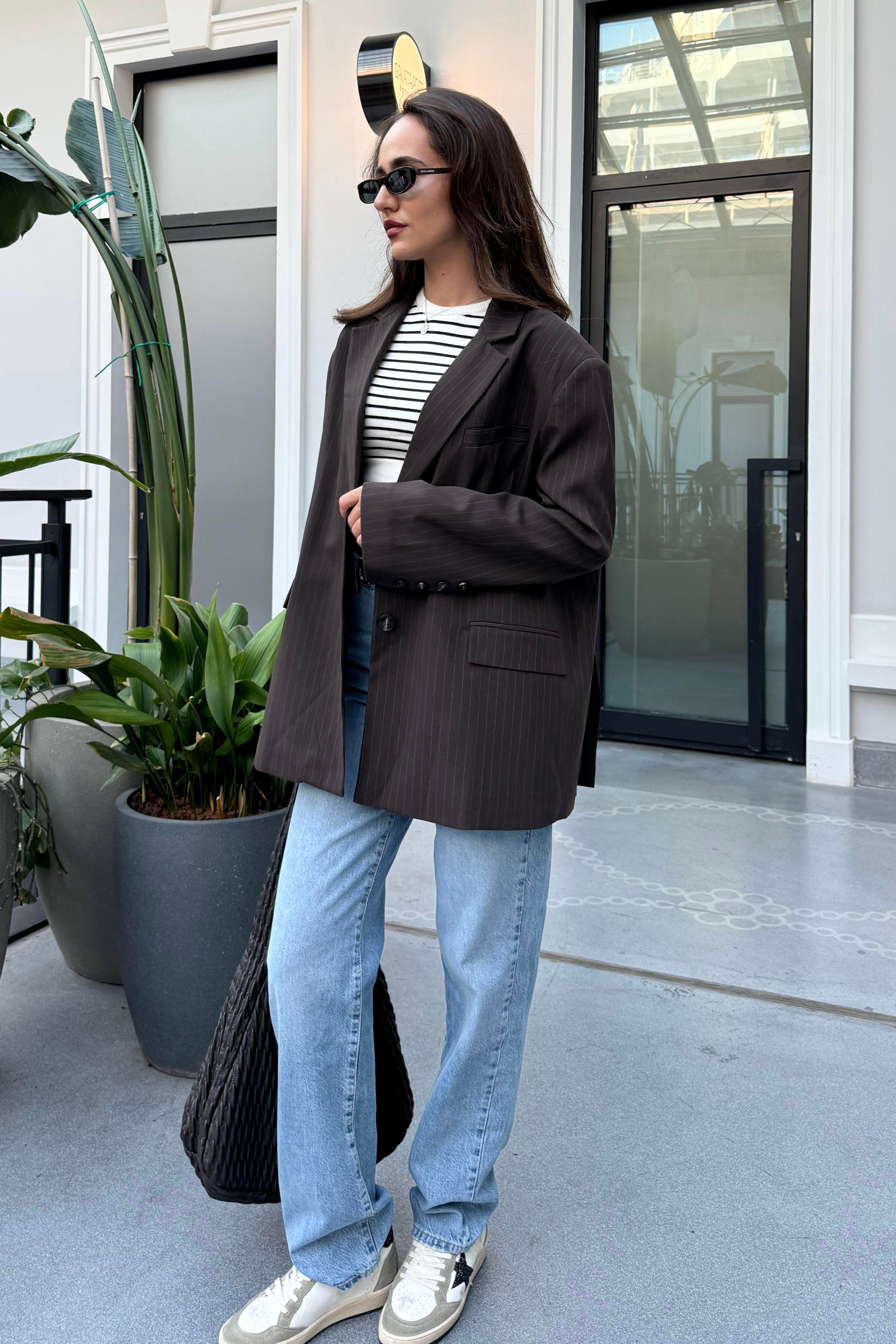 Acı Kahve Çizgili Maskülen Blazer Ceket - Kadın Blazer Ceket Modelleri - Nazliye Moda | Kadın Giyim Modası
