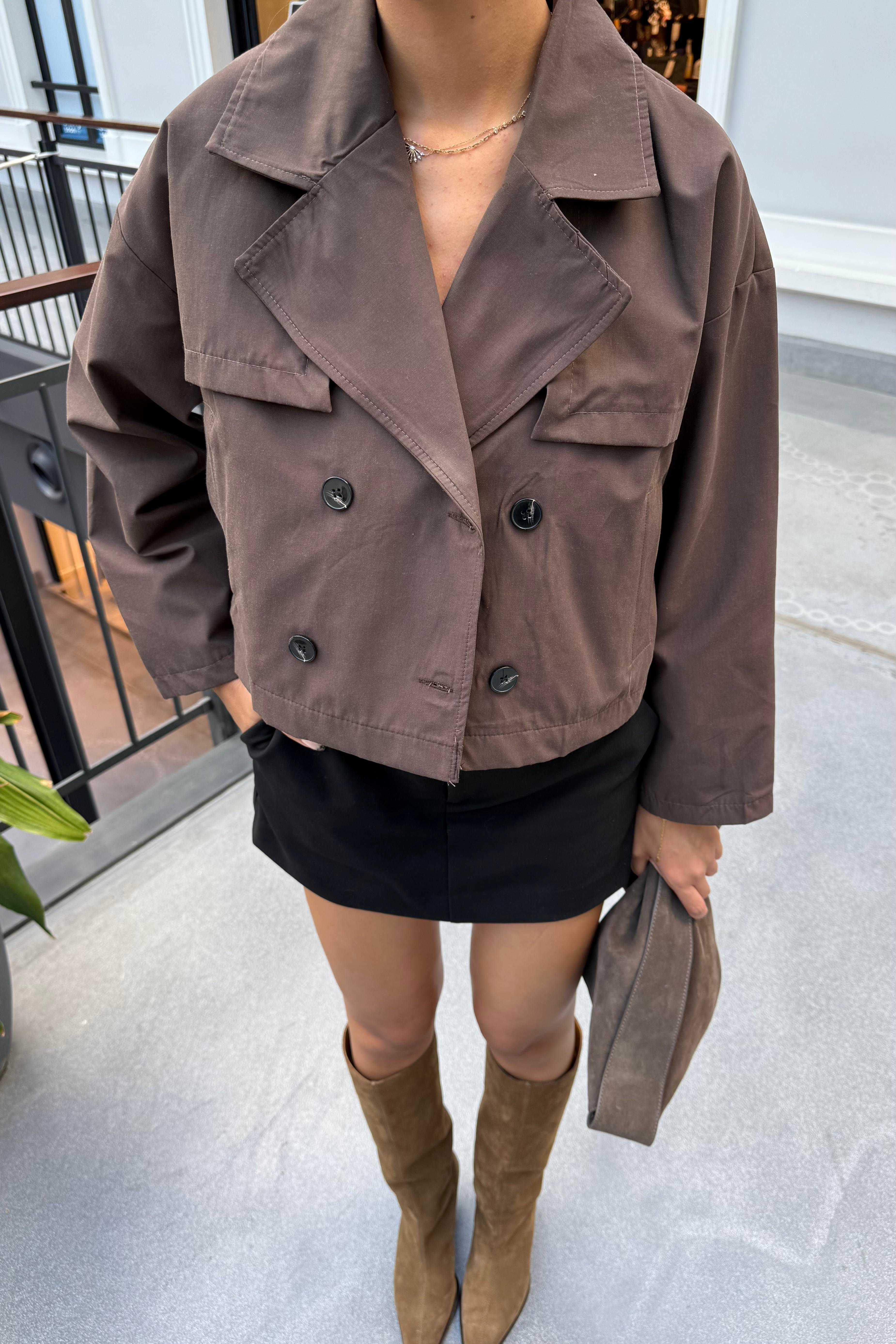 Acı Kahve Kısa Trençkot - Kadın Trench Coats Modelleri - Nazliye Moda | Kadın Giyim Modası