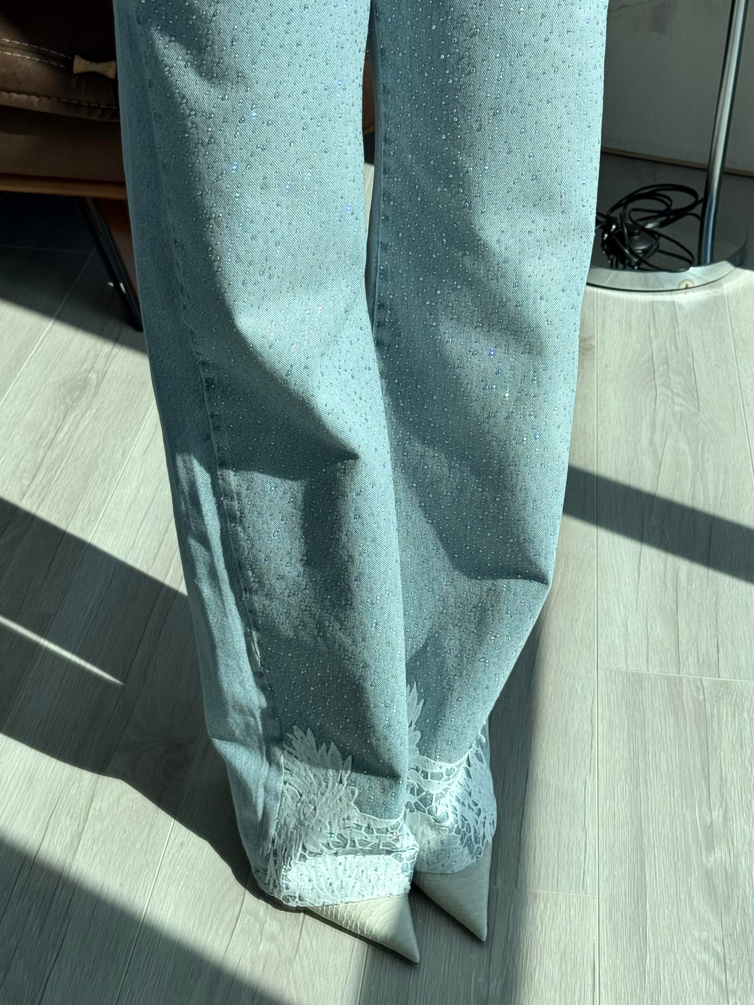 Açık Mavi Dantelli Taşlı Premium Jean - Kadın Jean Modelleri - Nazliye Moda | Kadın Giyim Modası